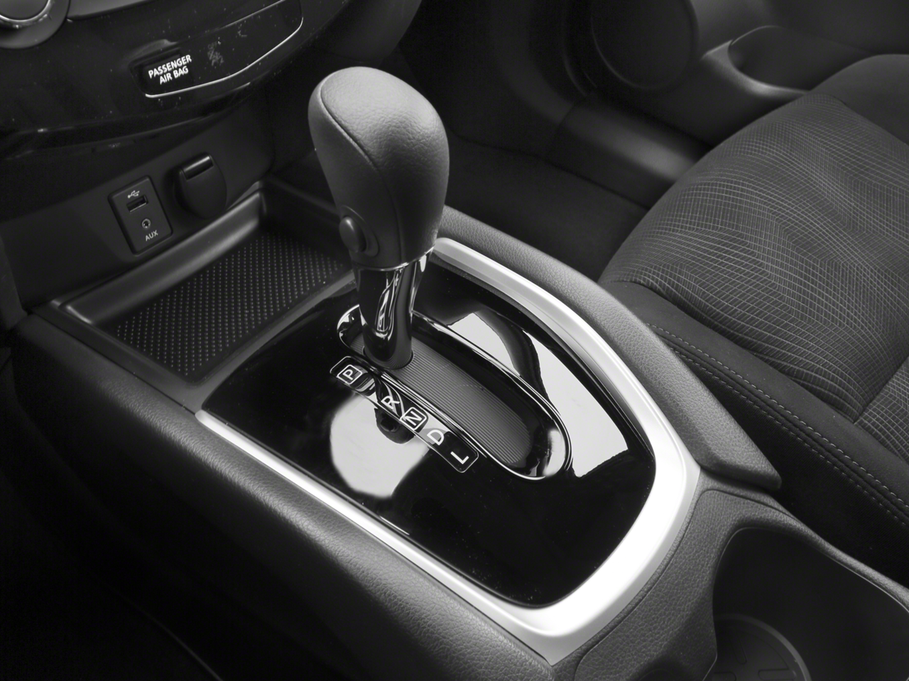 2016 Nissan Rogue S W/Appearance Package