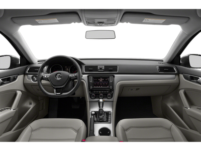 2019 Volkswagen Passat 2.0T Wolfsburg Edition