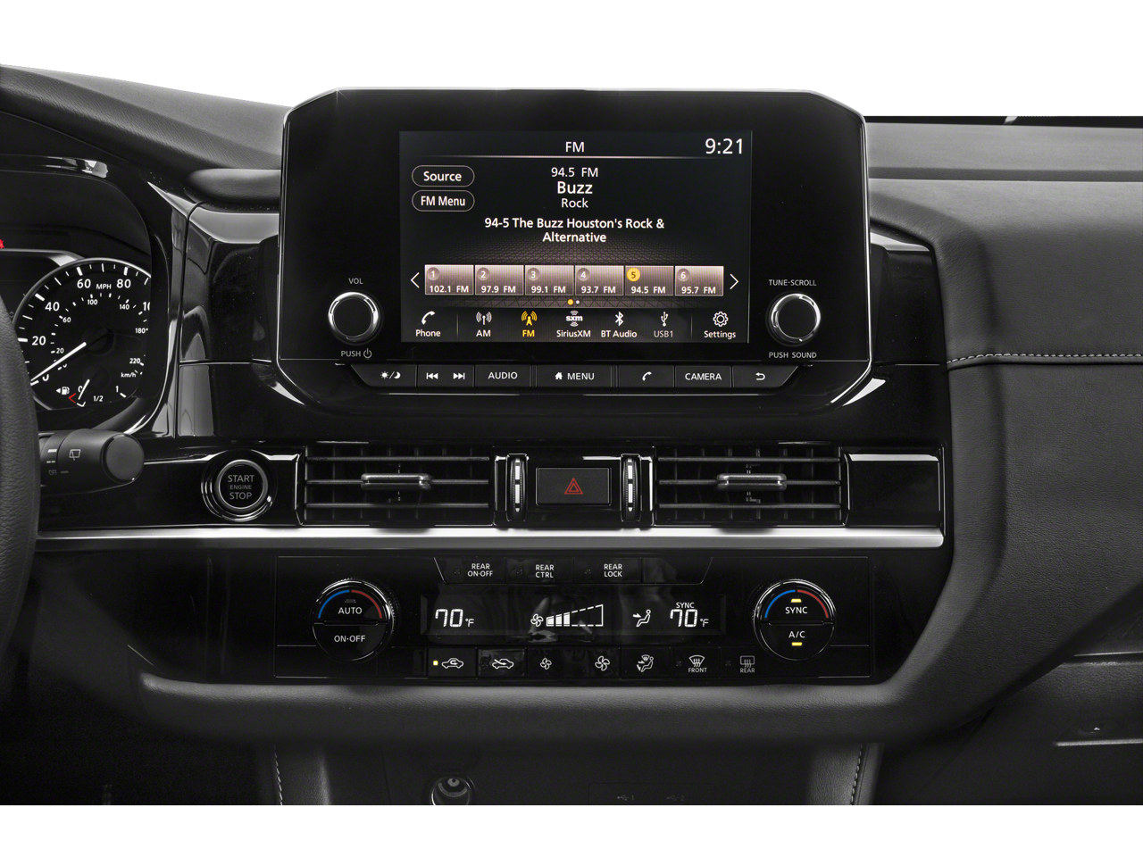 2023 Nissan Pathfinder SL W/Premium Package