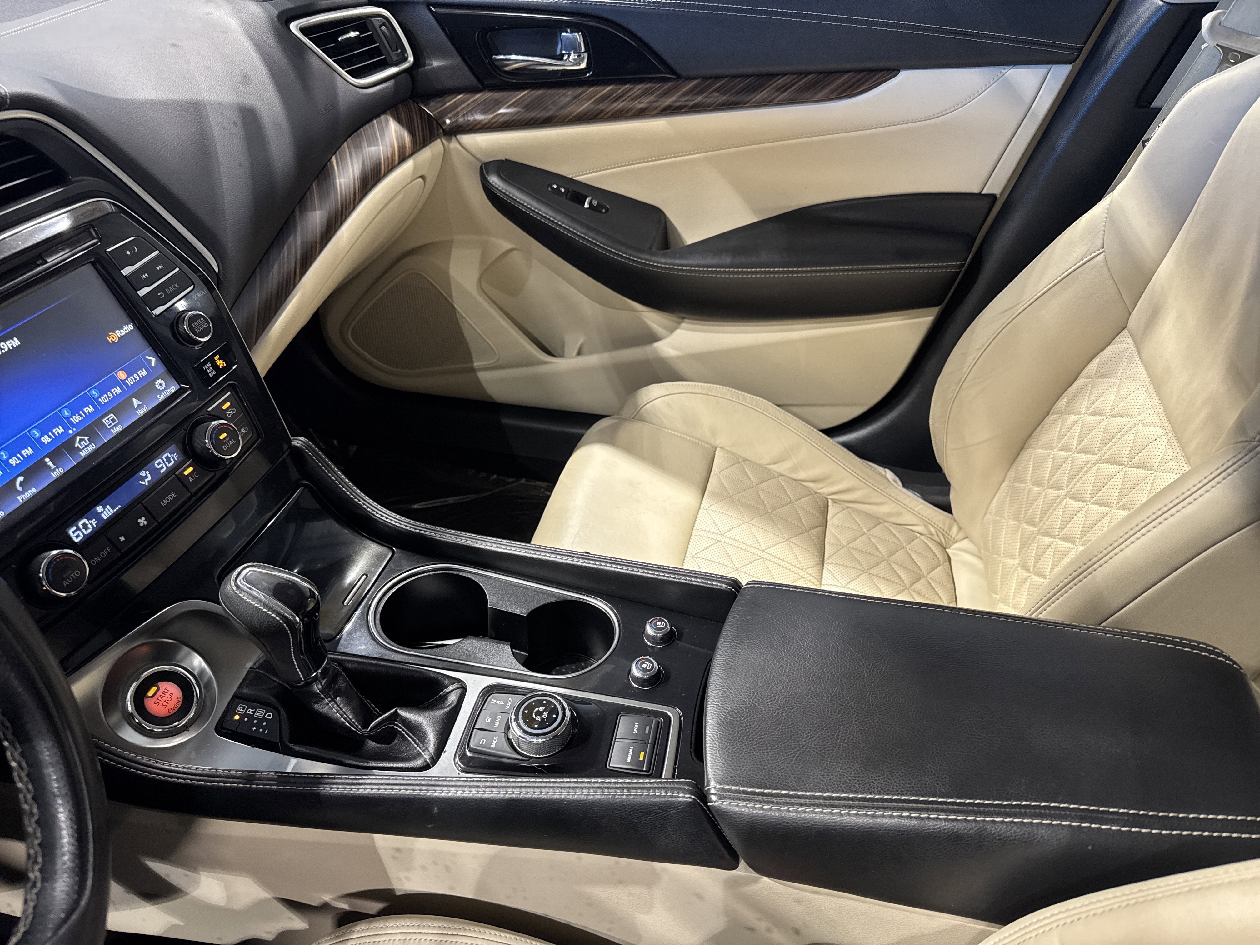 2017 Nissan Maxima Platinum W/Medallion Package