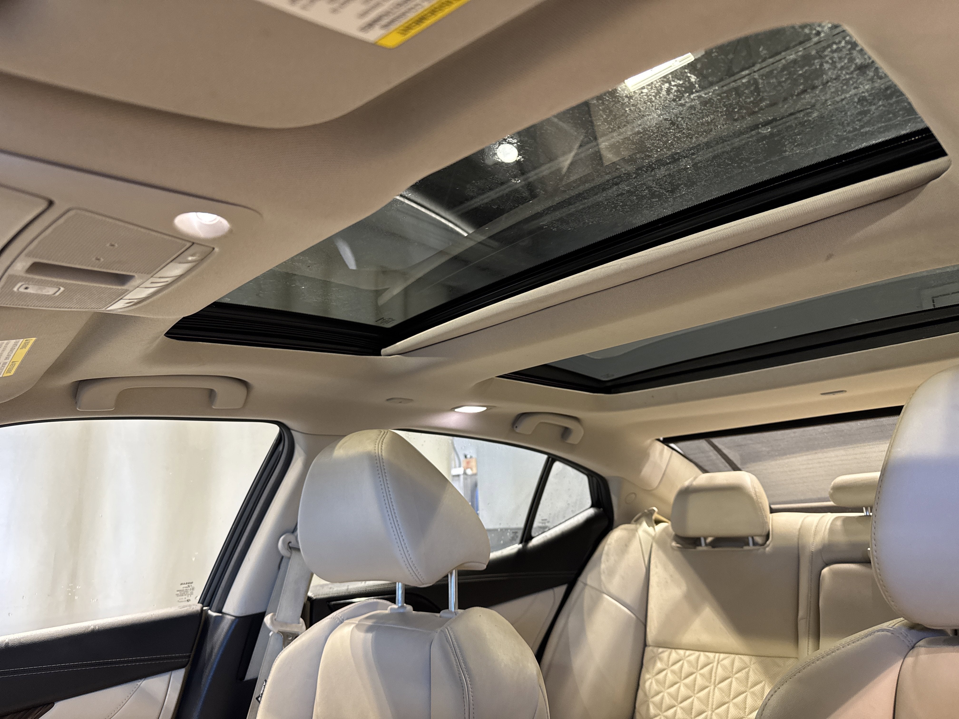 2017 Nissan Maxima Platinum W/Medallion Package