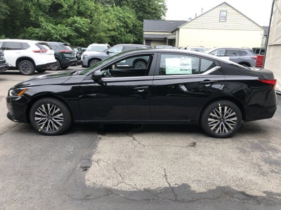 2026 Nissan Altima SV