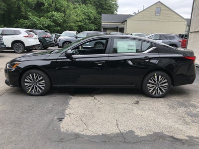 2026 Nissan Altima SV