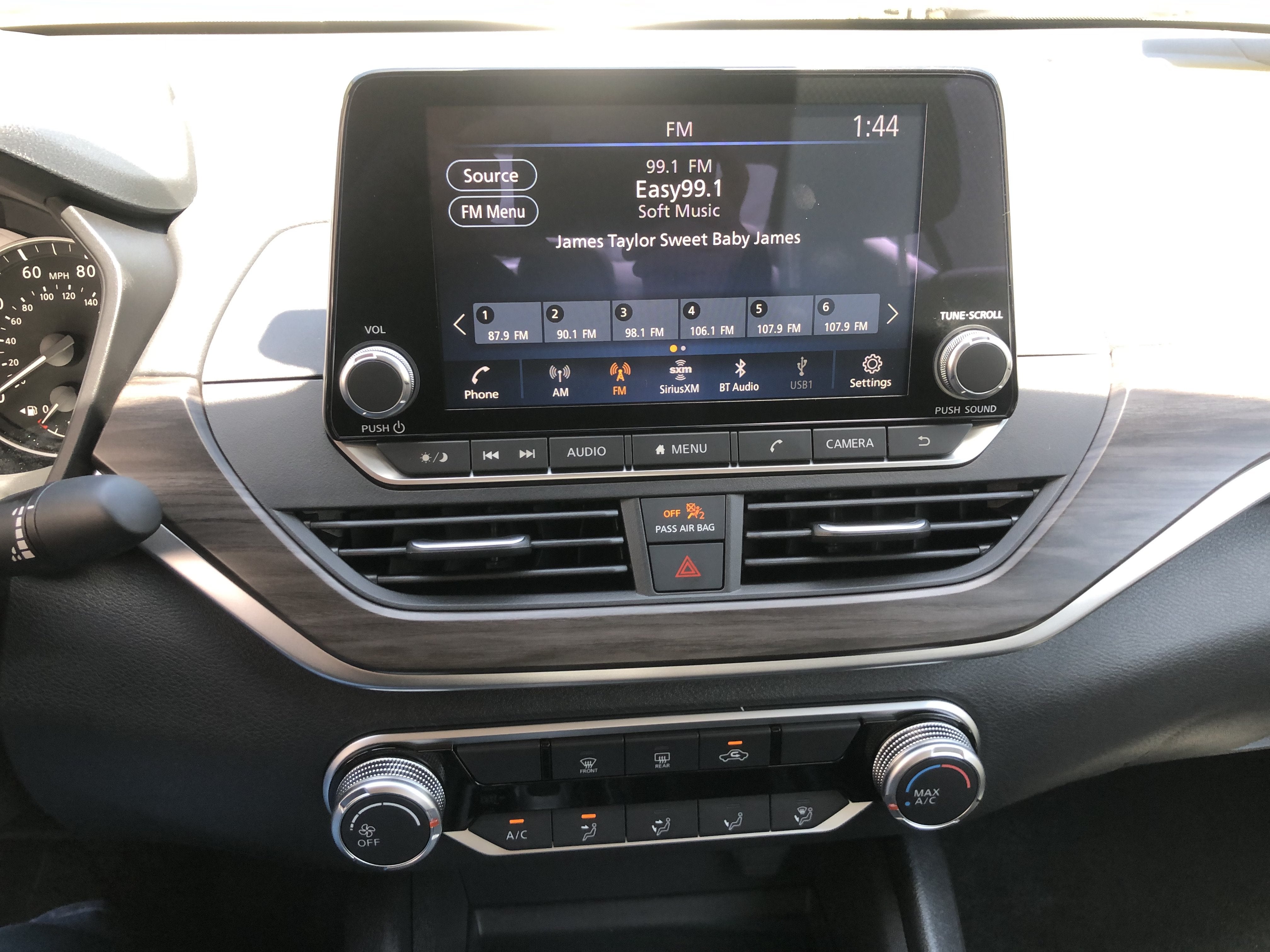 2026 Nissan Altima SV