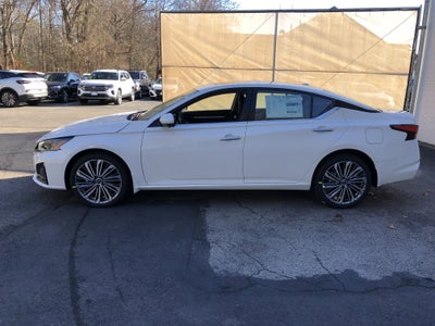 2025 Nissan Altima SL