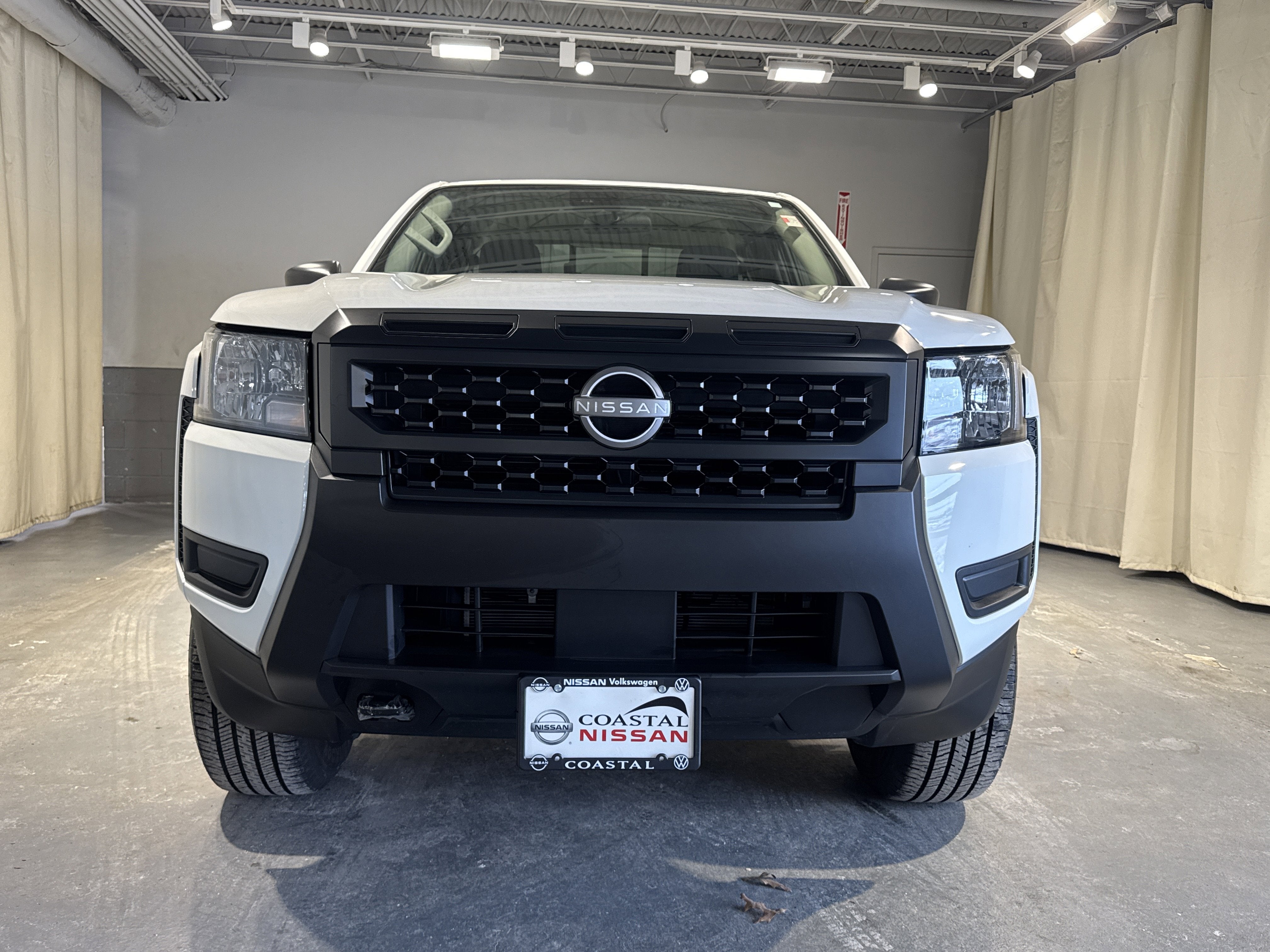 2025 Nissan Frontier S