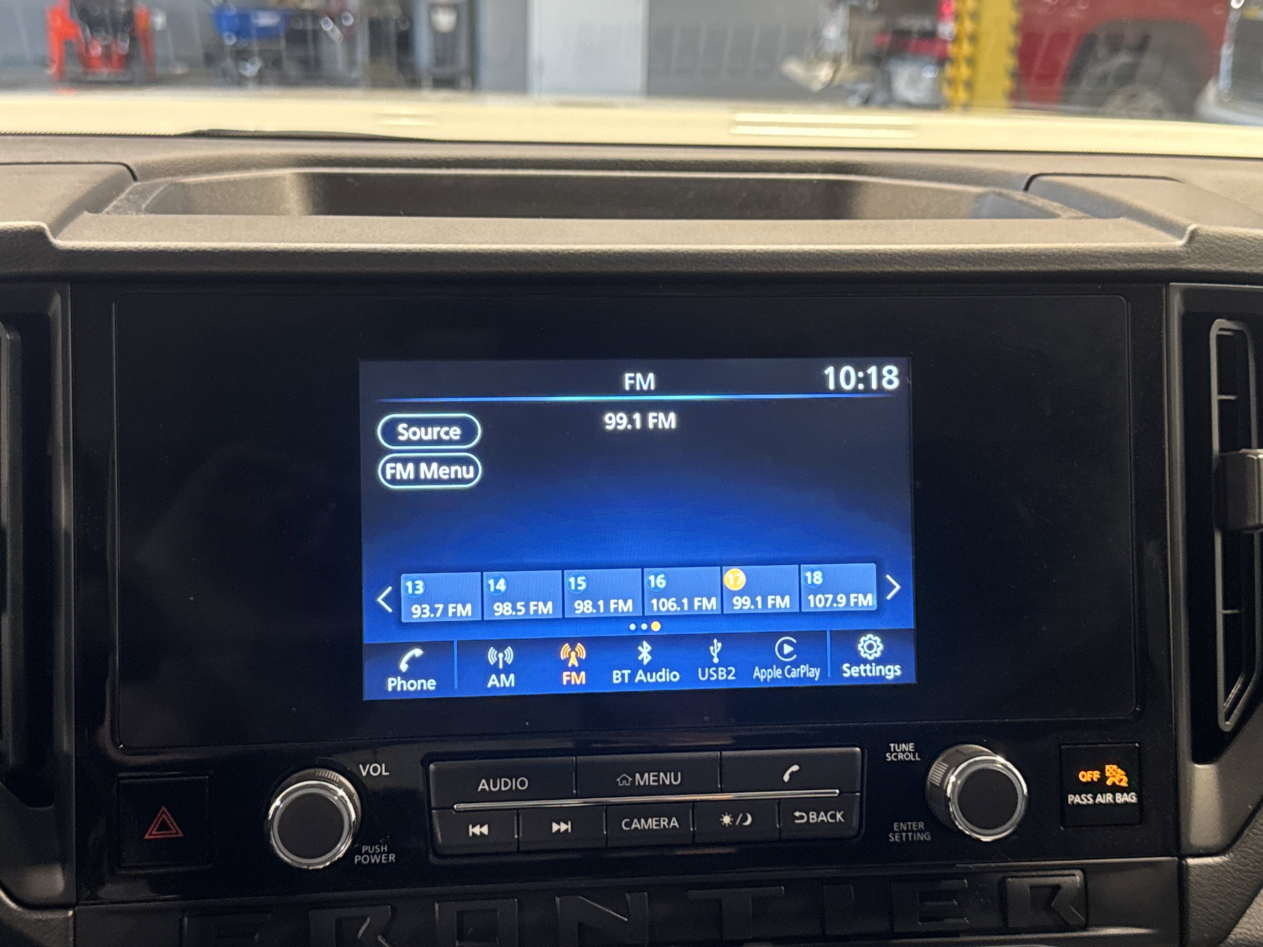 2025 Nissan Frontier S