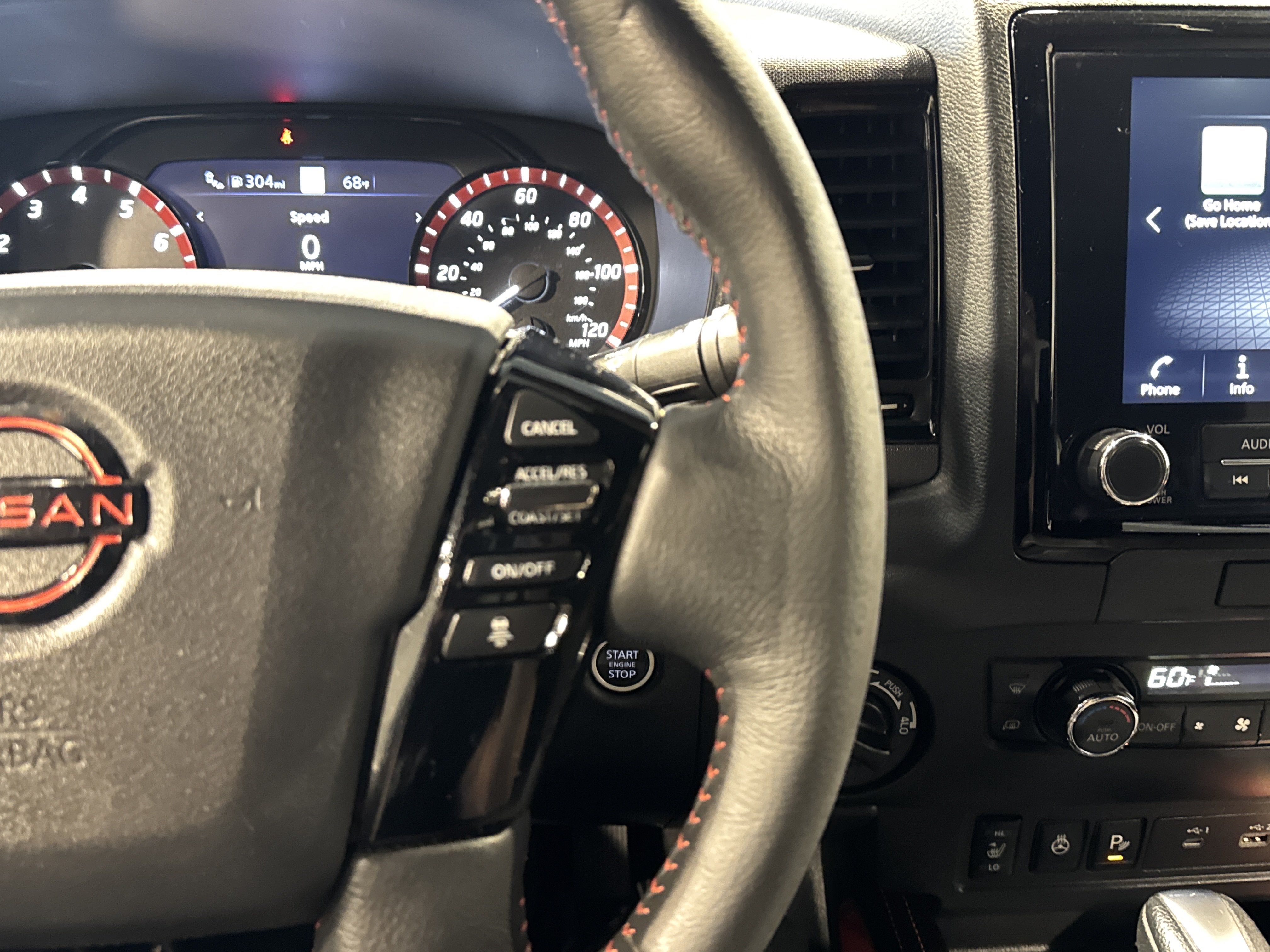 2023 Nissan Frontier PRO-4X W/Convenience and Technology Package