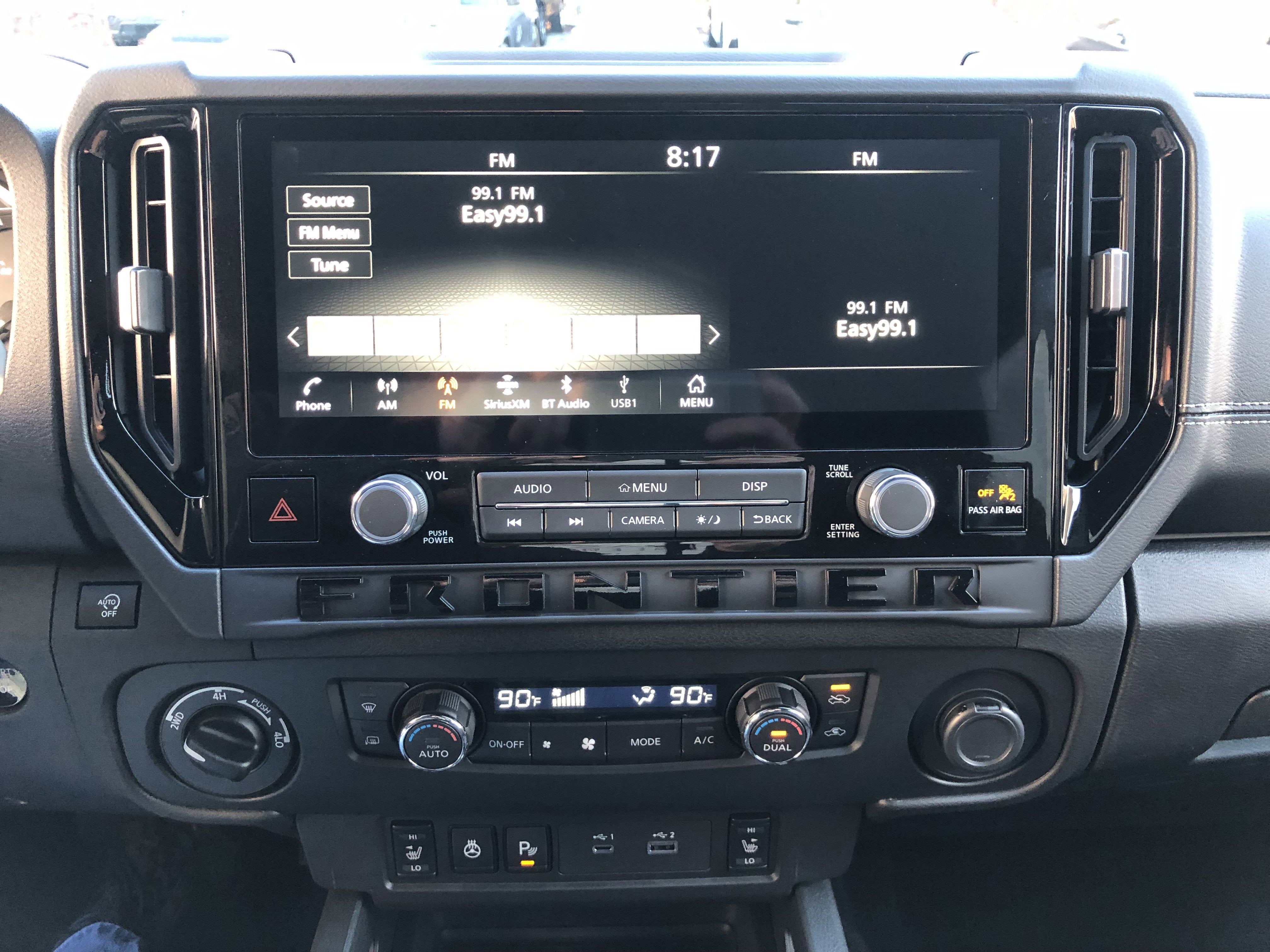 2026 Nissan Frontier SV