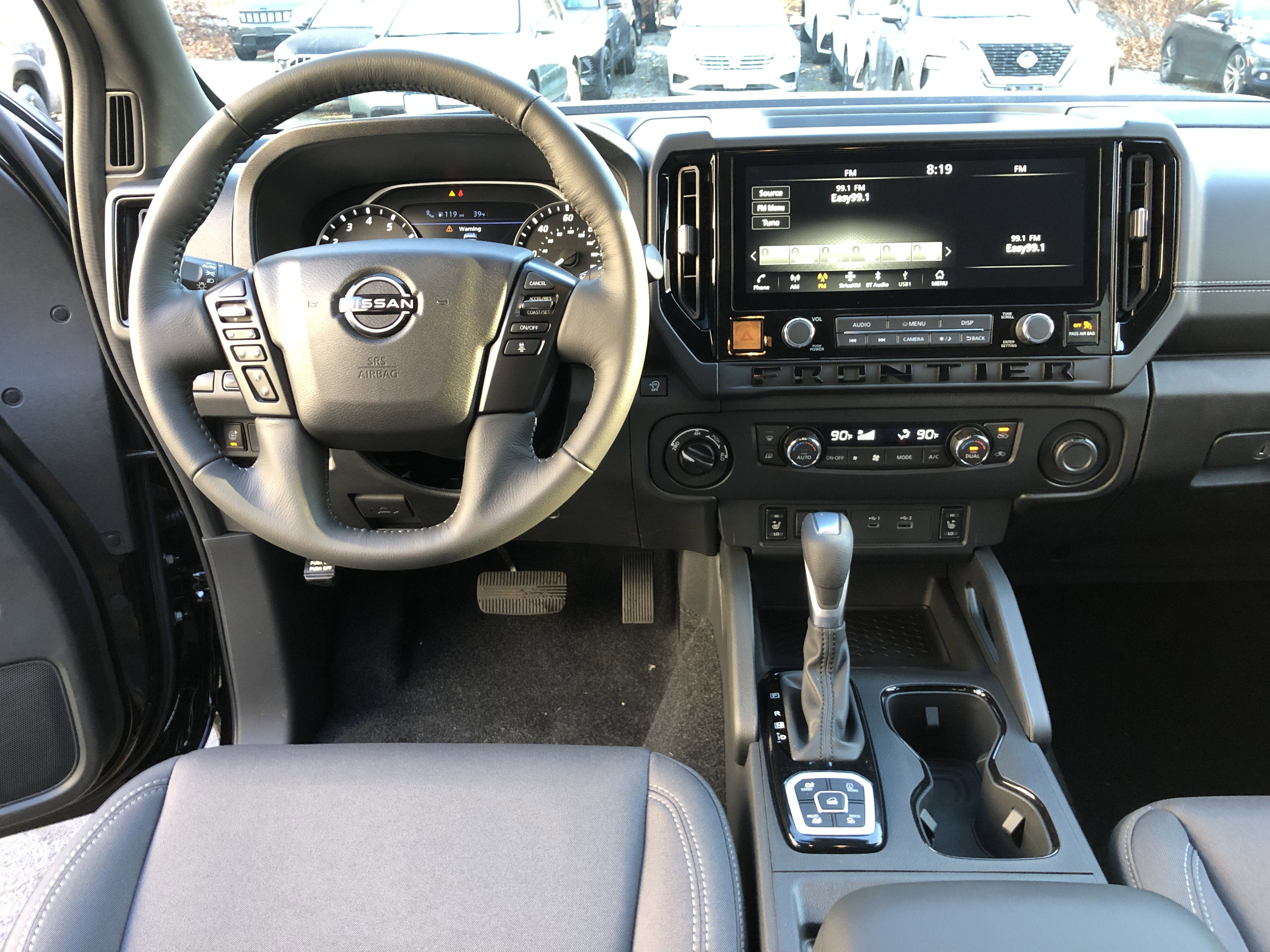 2026 Nissan Frontier SV