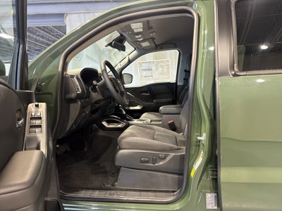 2027 Nissan Frontier SV