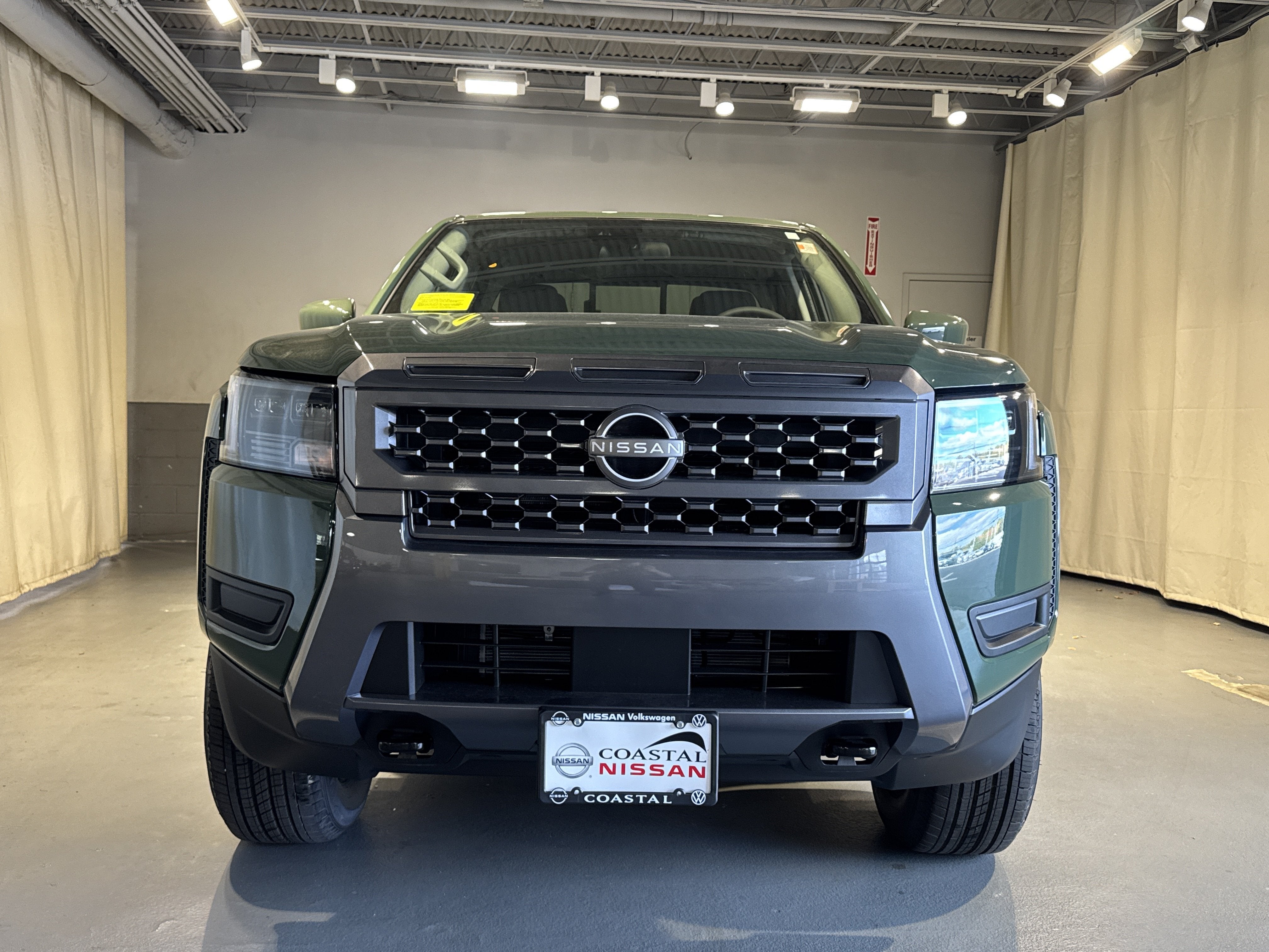 2027 Nissan Frontier SV