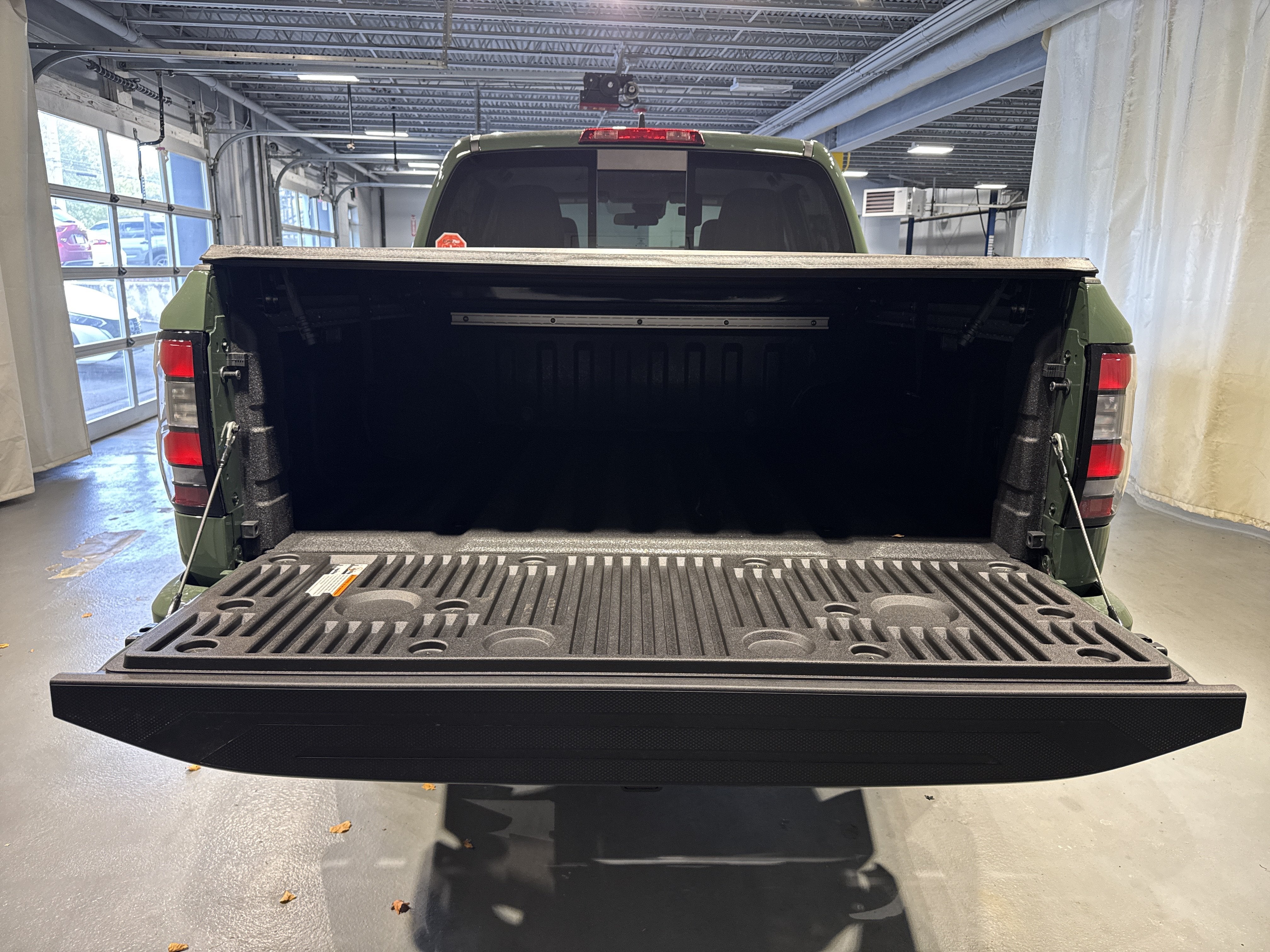 2027 Nissan Frontier SV