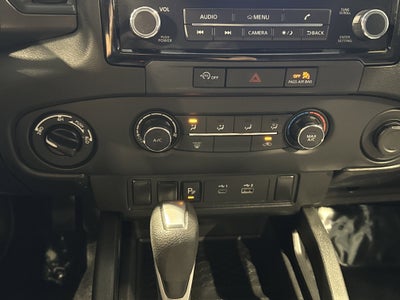 2024 Nissan Frontier S W/Technology