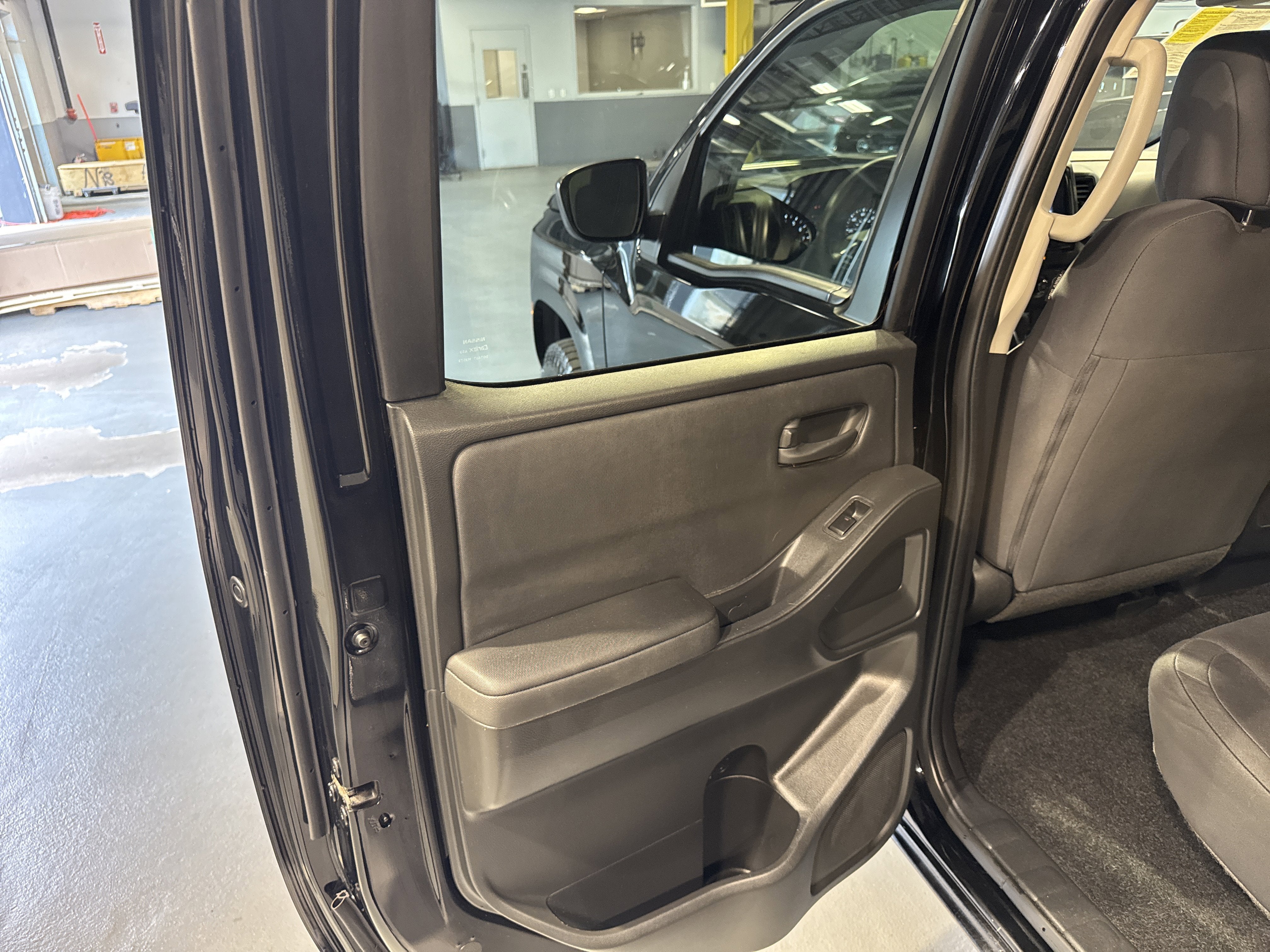 2024 Nissan Frontier S W/Technology