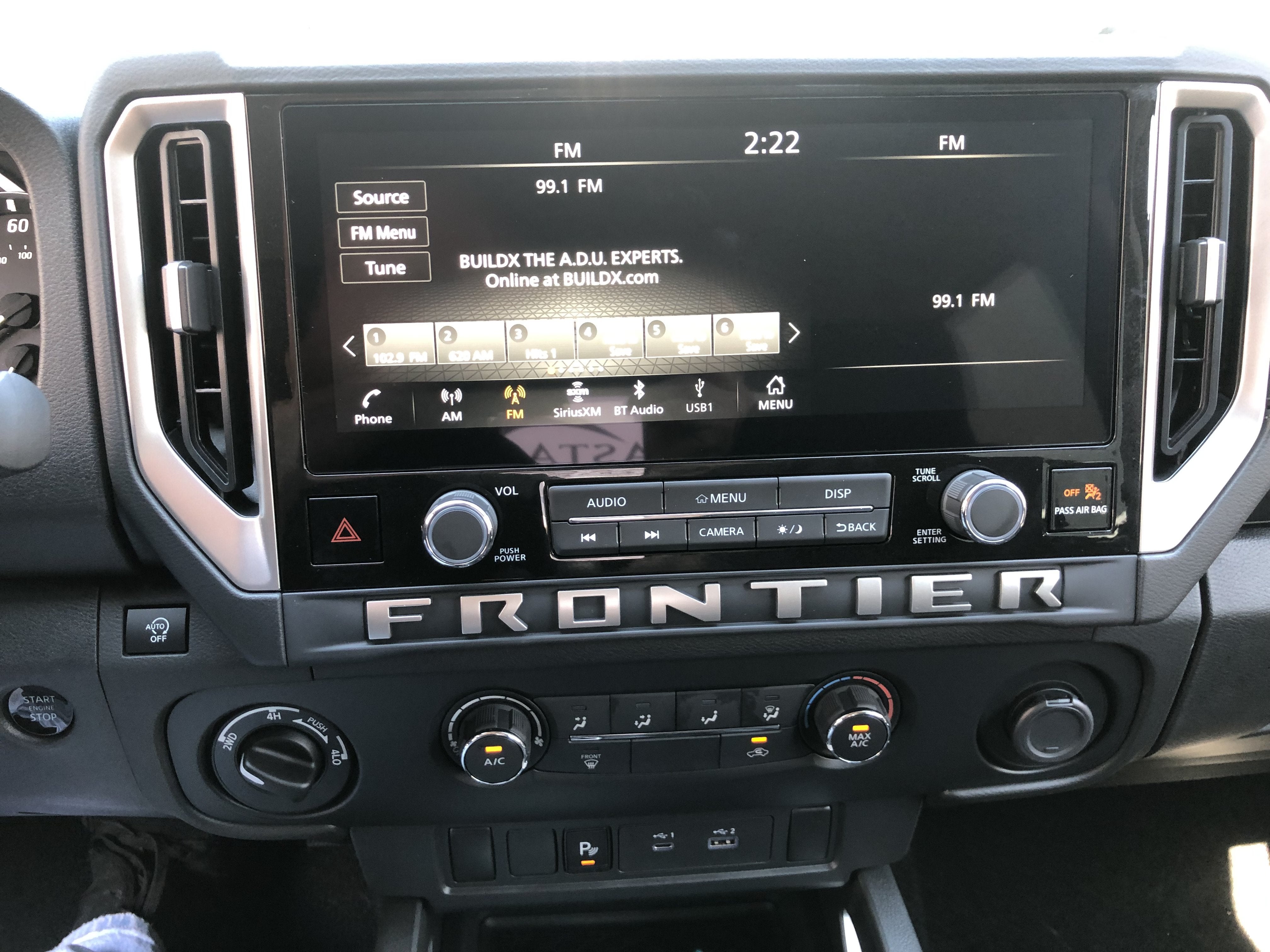 2026 Nissan Frontier SV