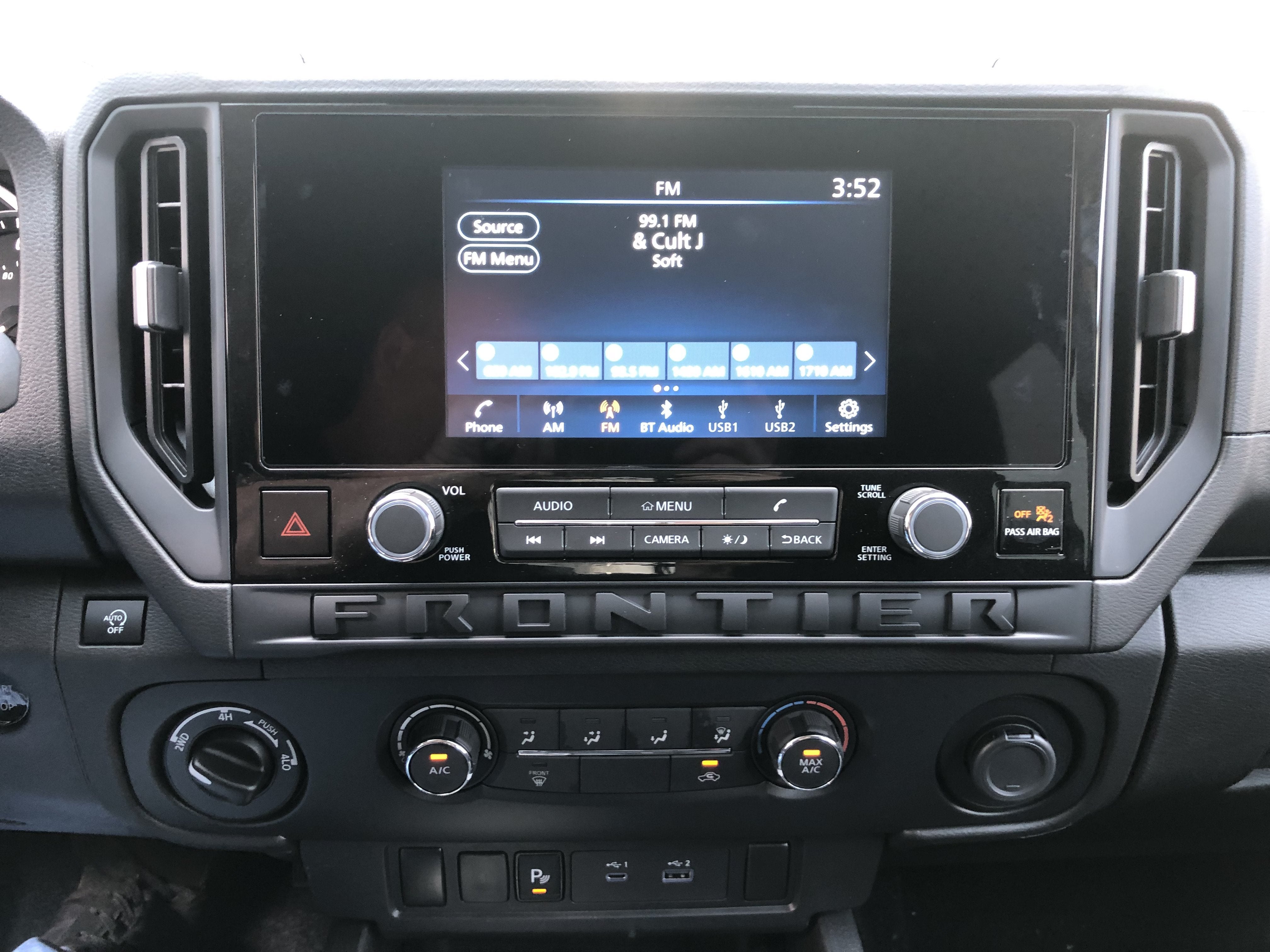 2026 Nissan Frontier S