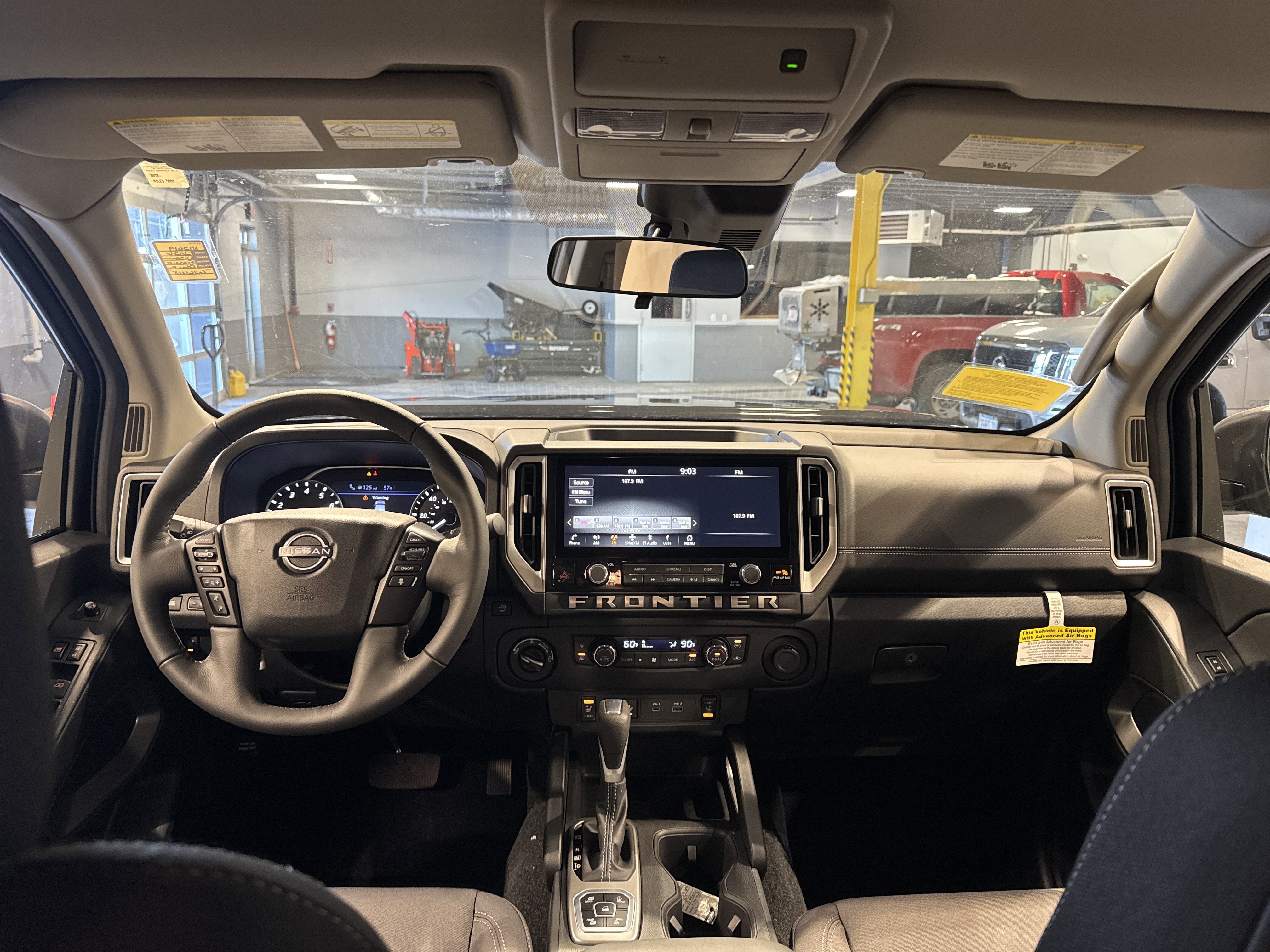 2026 Nissan Frontier SV