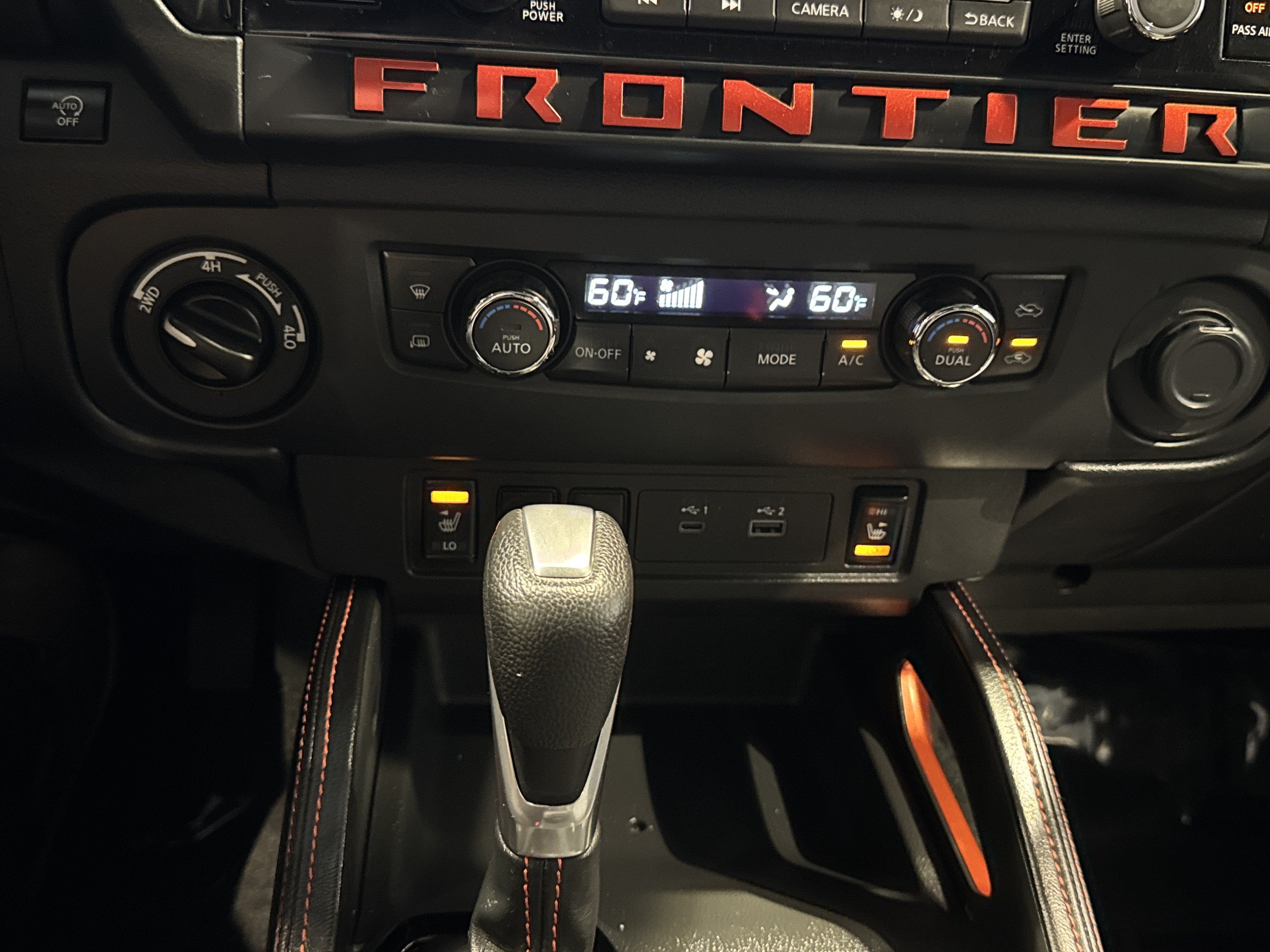2025 Nissan Frontier PRO-4X W/Convenience & Premium Package