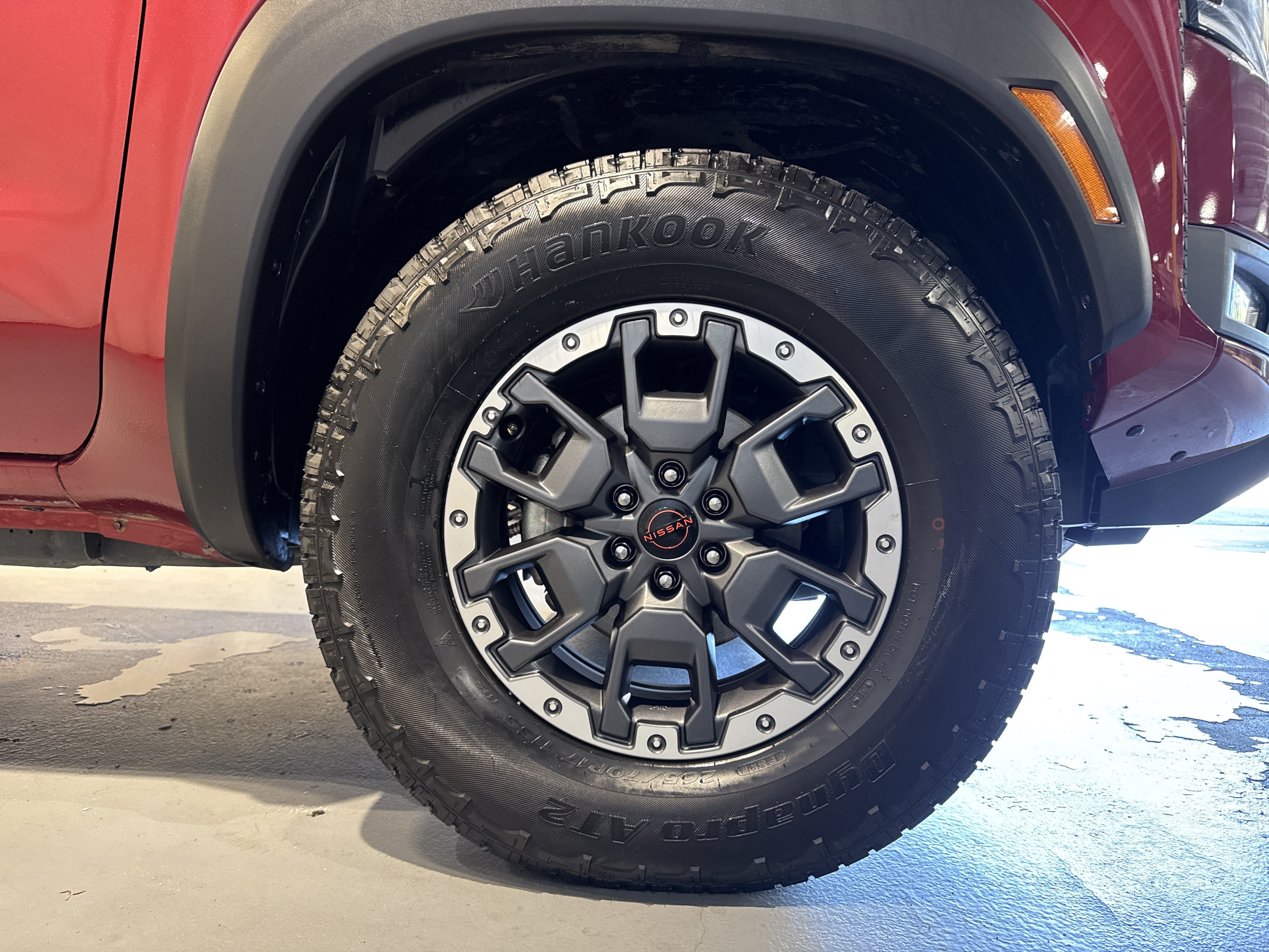 2025 Nissan Frontier PRO-4X W/Convenience & Premium Package