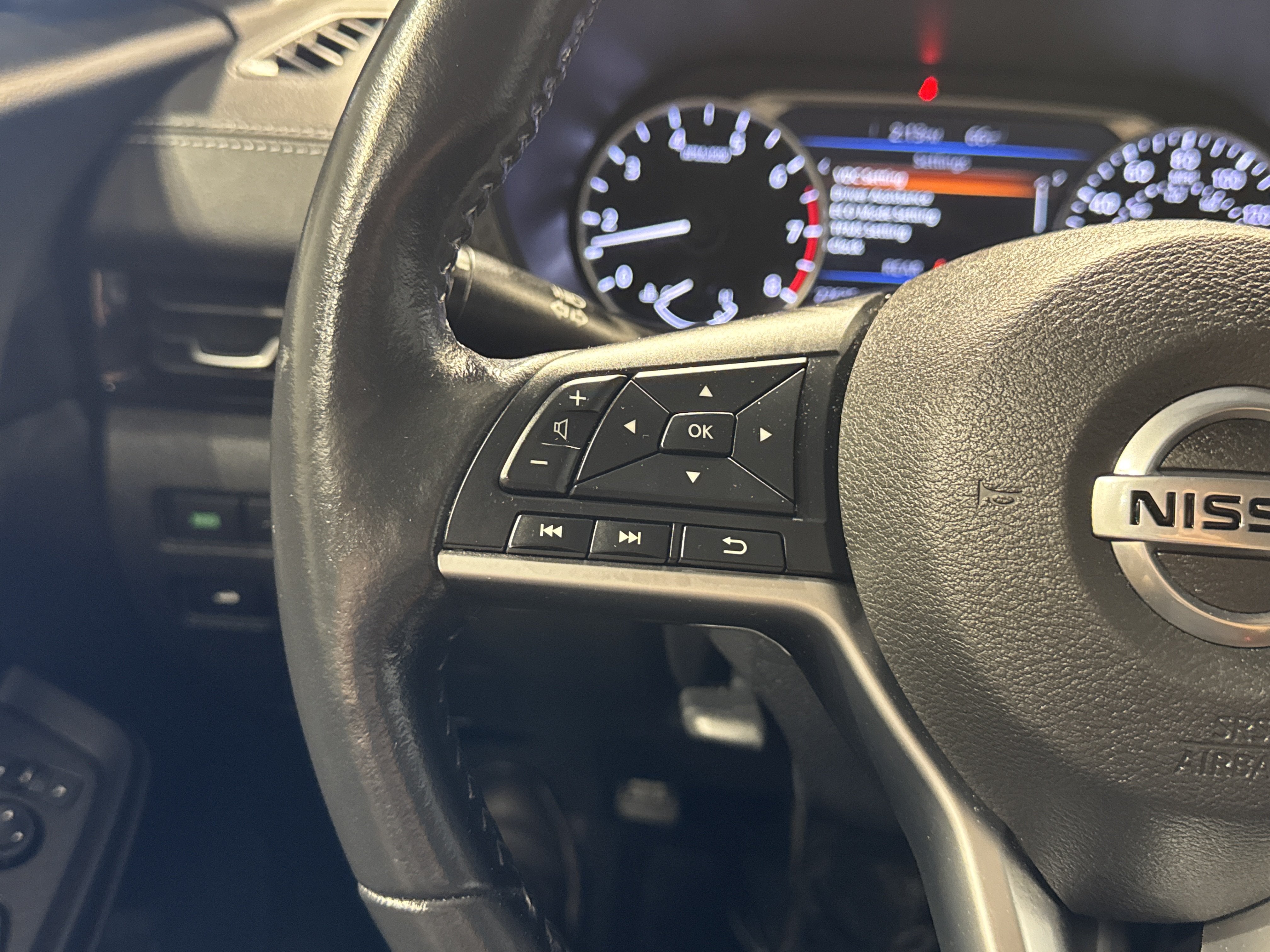 2023 Nissan Sentra SV W/All Weather Package