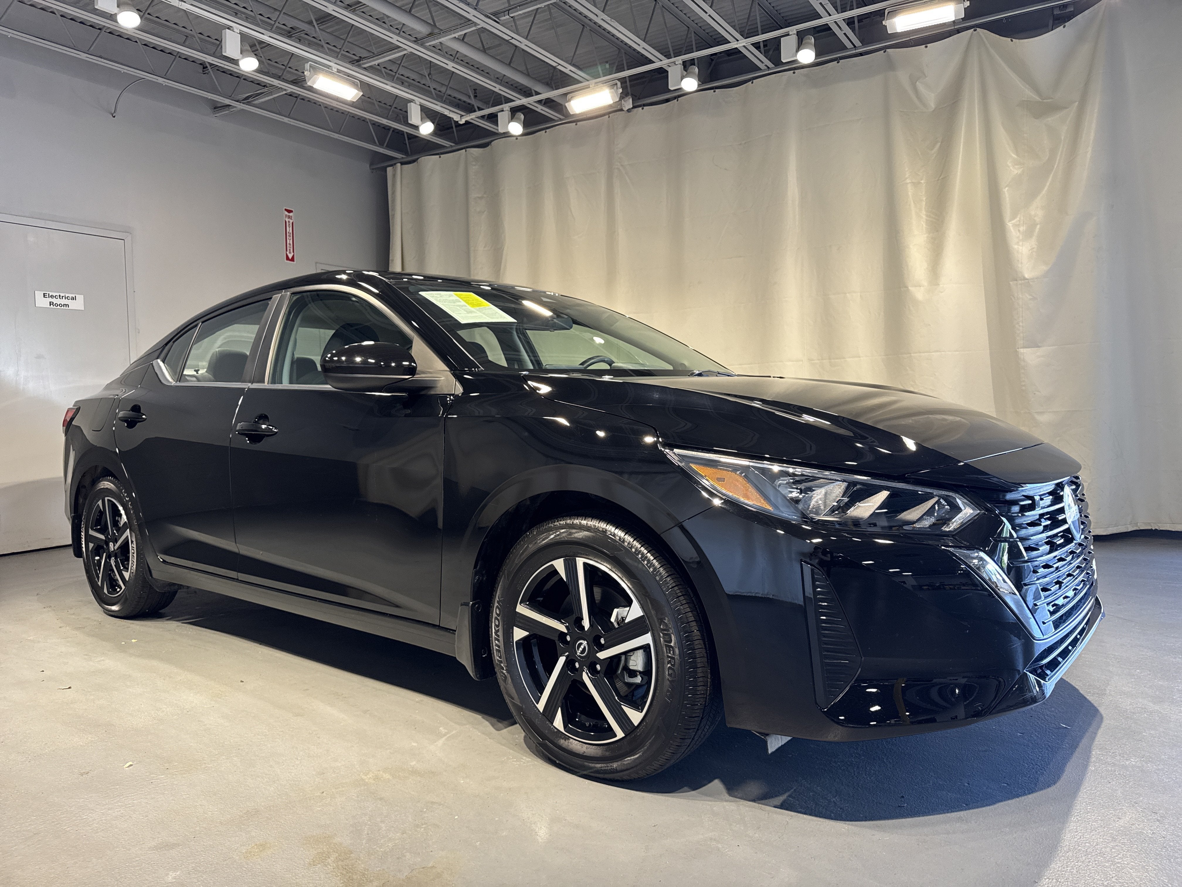 2025 Nissan Sentra SV W/All Weather Package
