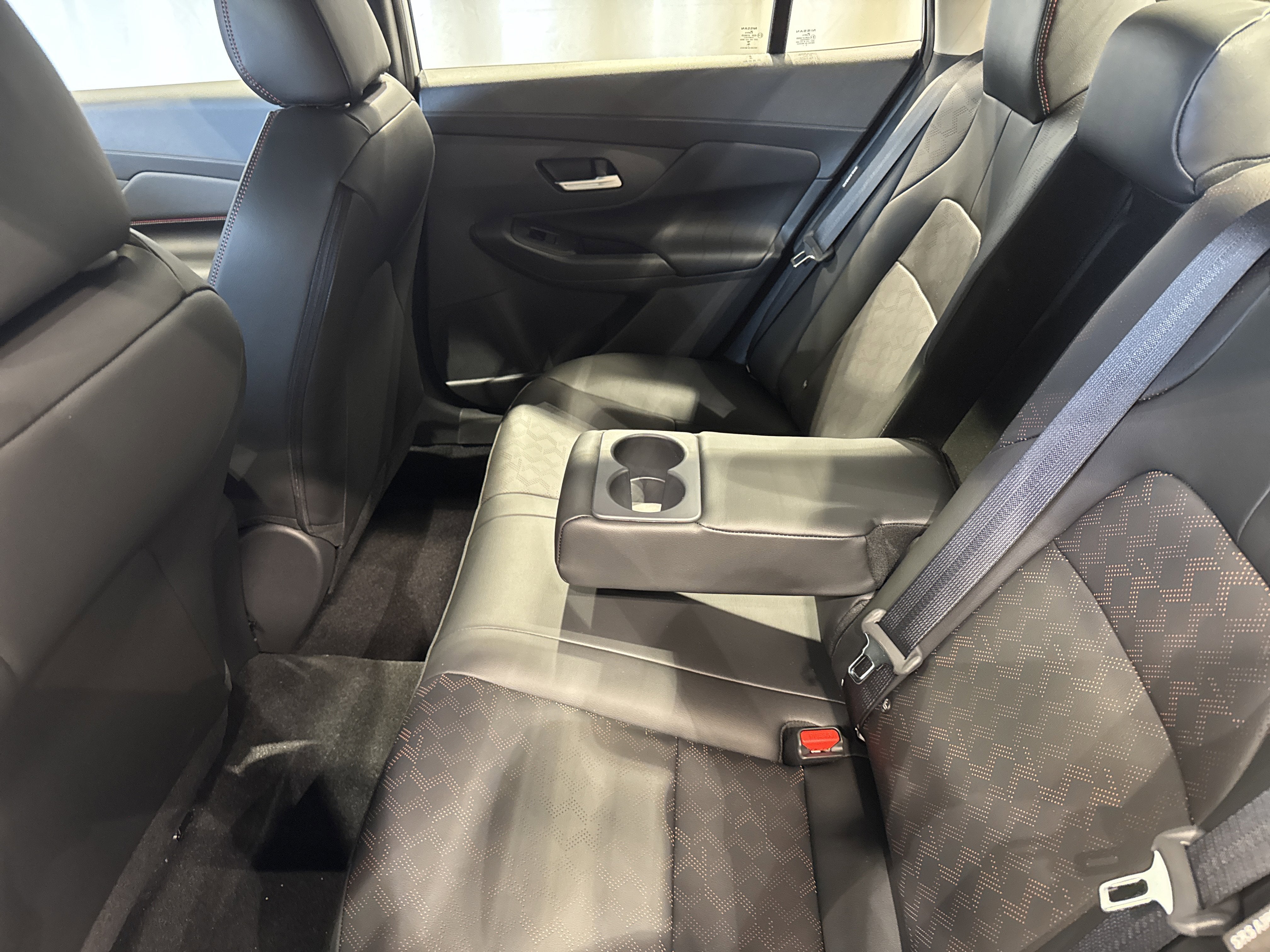 2026 Nissan Sentra SR - Photo 31