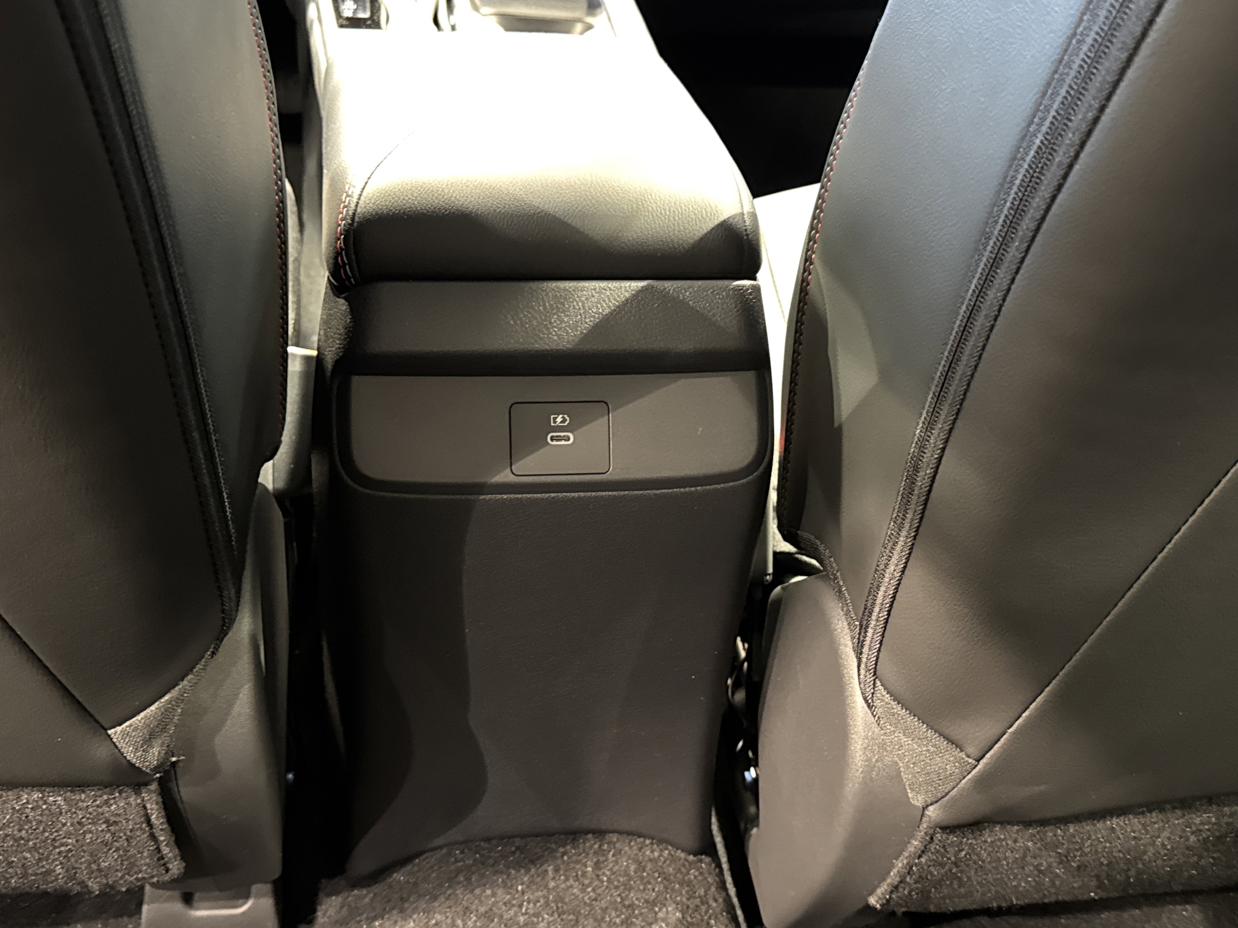 2026 Nissan Sentra SR - Photo 32