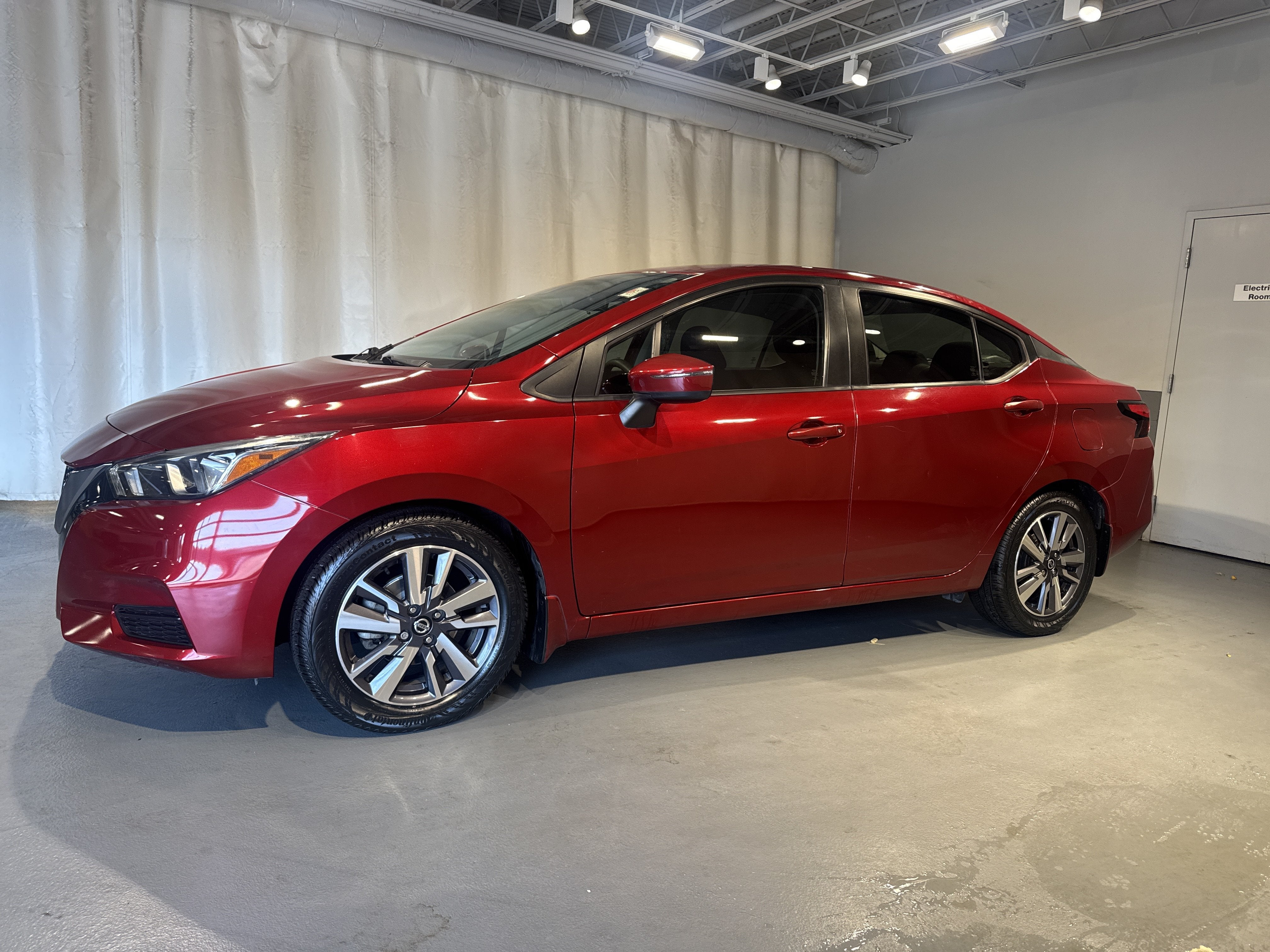 2020 Nissan Versa SV