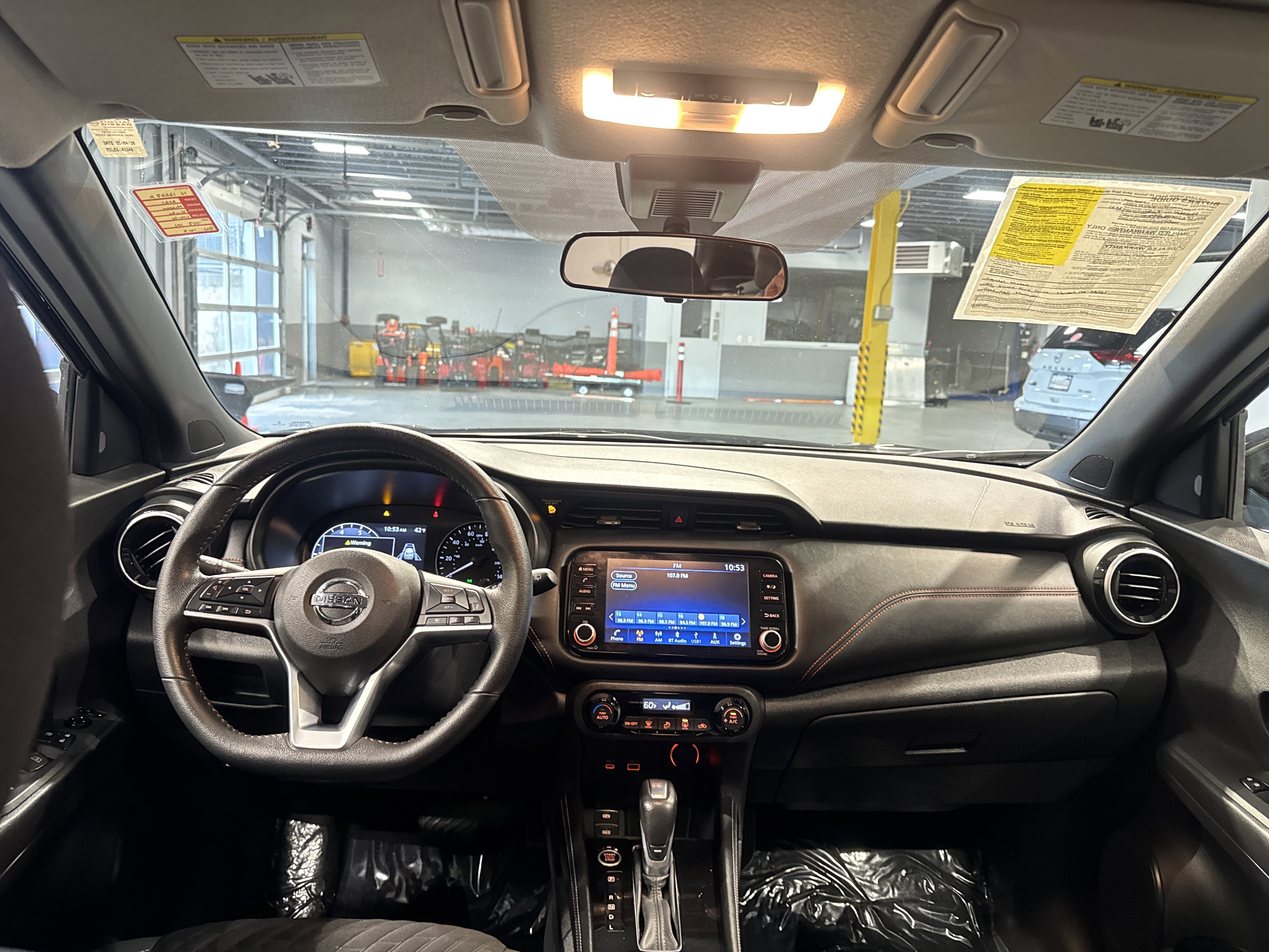 2021 Nissan Kicks SR