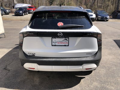 2026 Nissan Kicks SV
