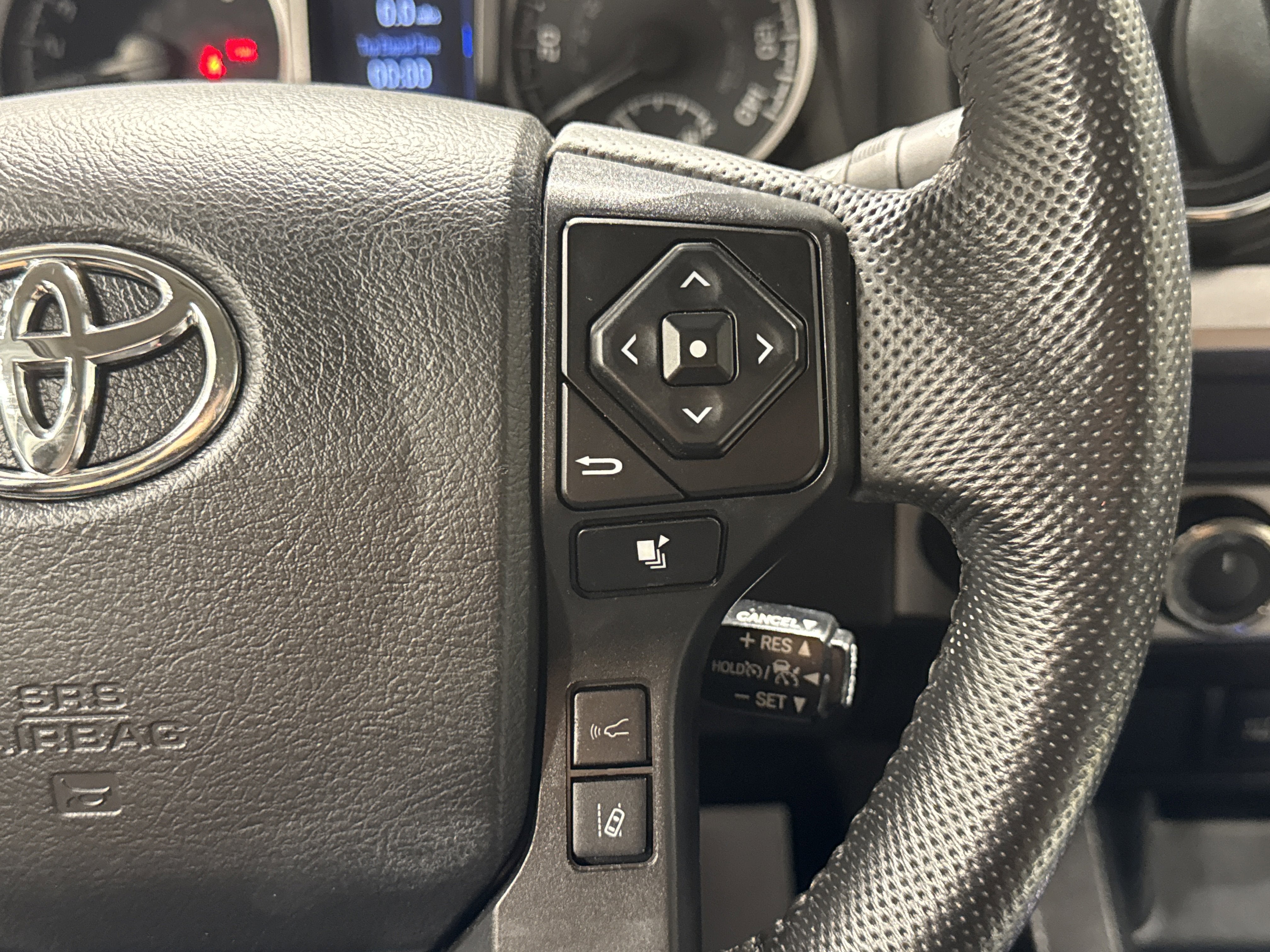 2023 Toyota Tacoma 4WD SR5