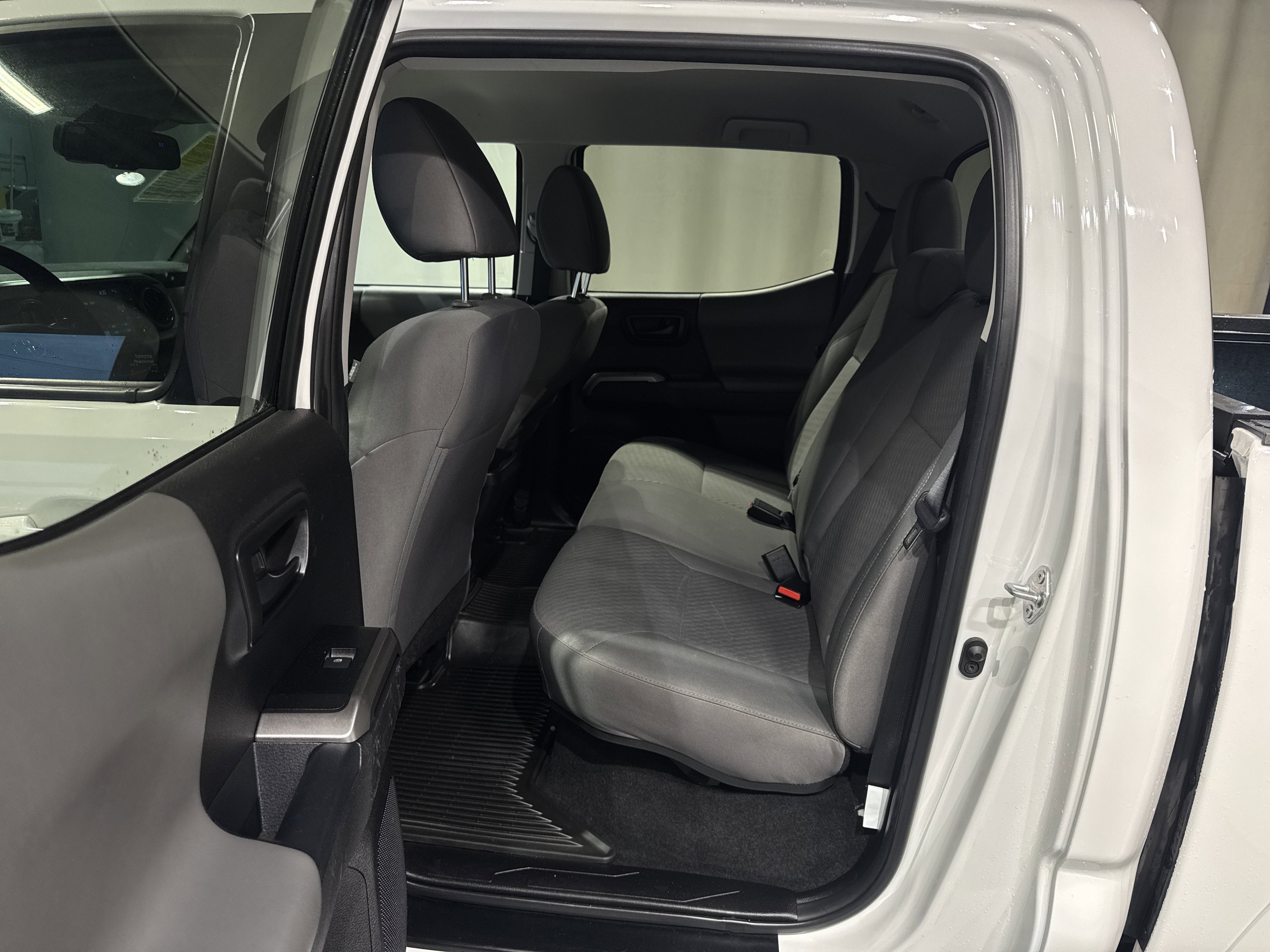 2023 Toyota Tacoma 4WD SR5