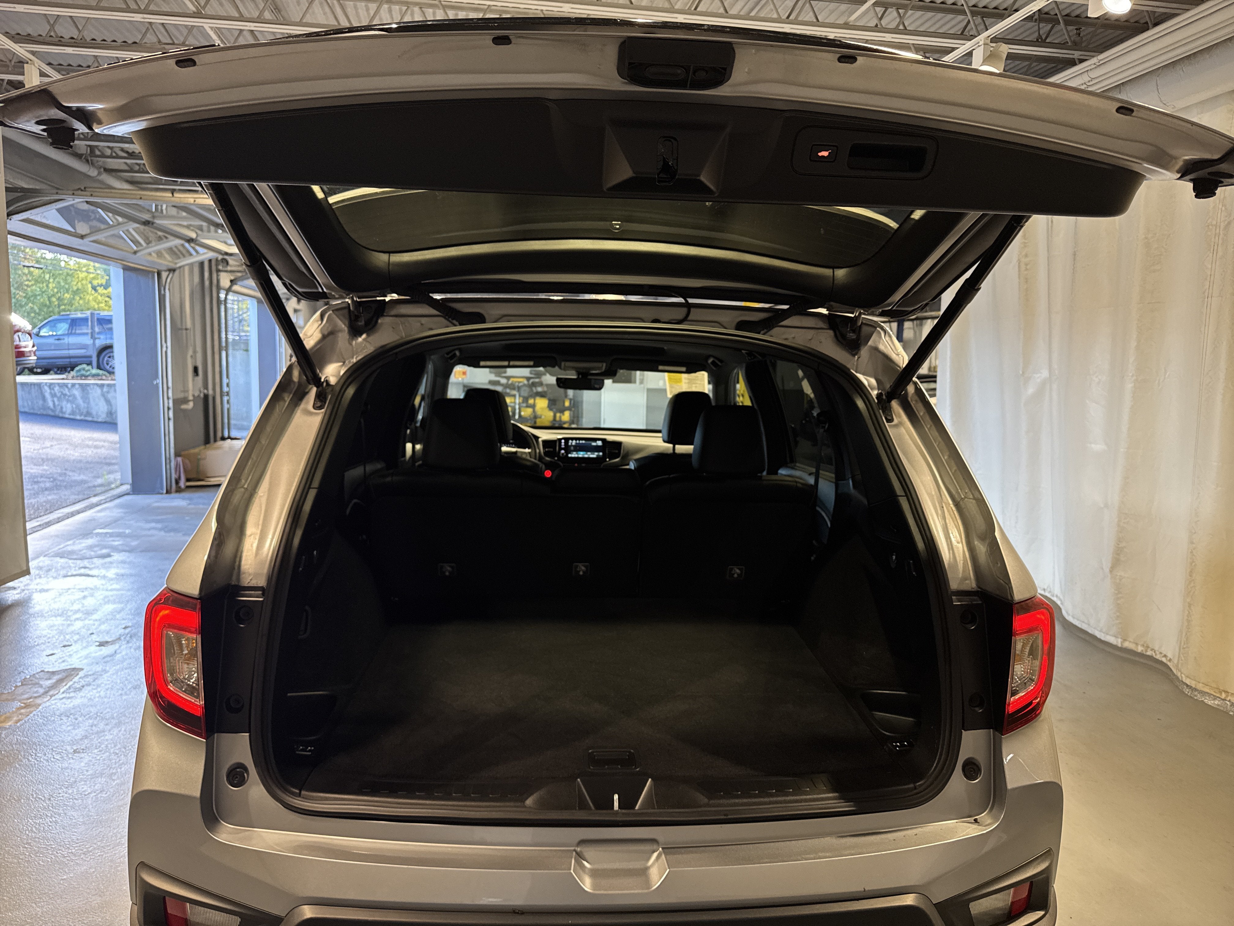 2025 Honda Passport Base