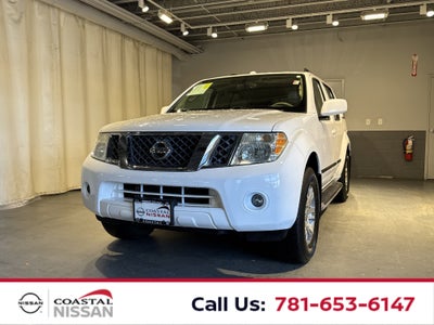 2012 Nissan Pathfinder Silver Edition