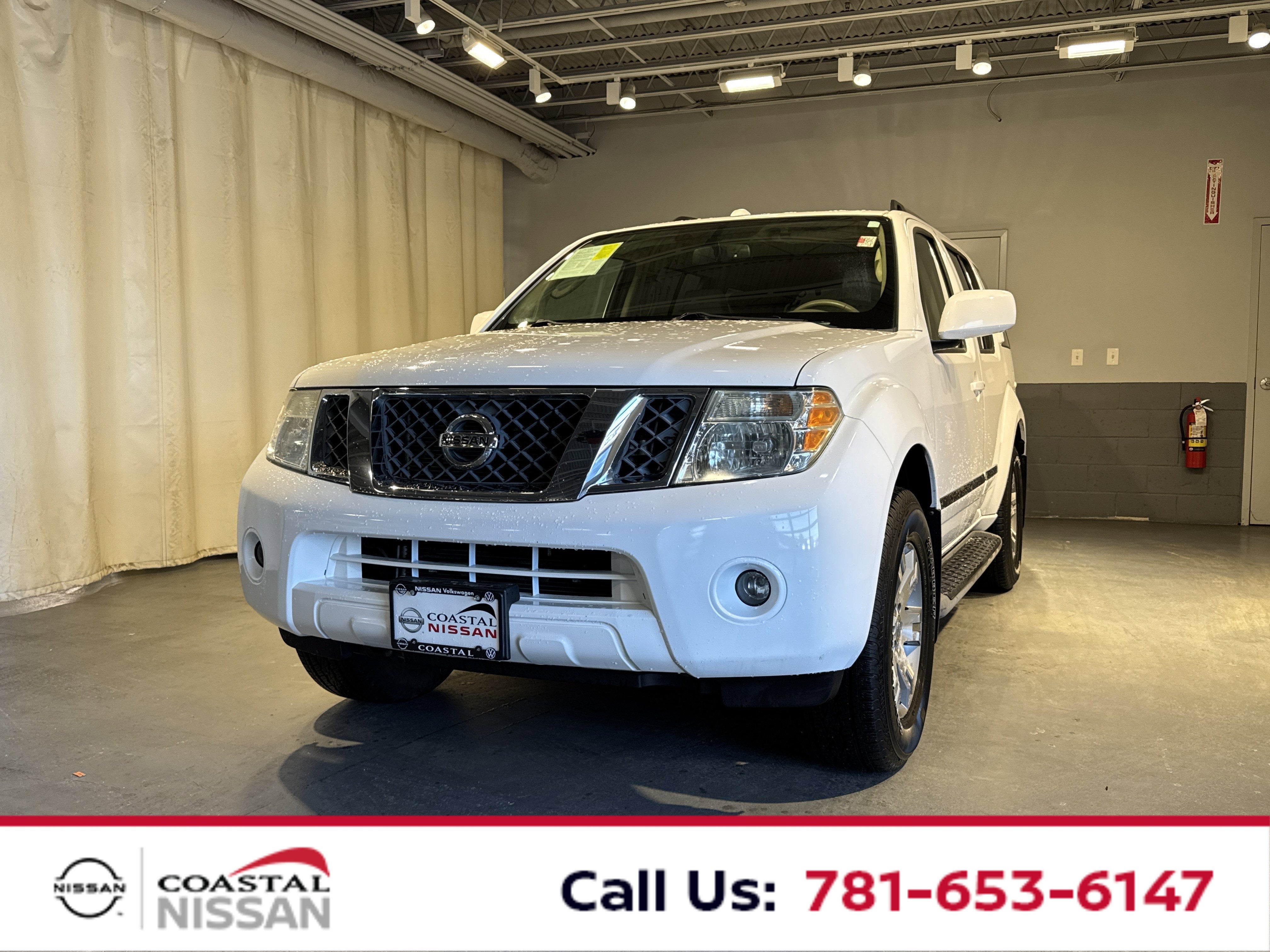 2012 Nissan Pathfinder Silver Edition