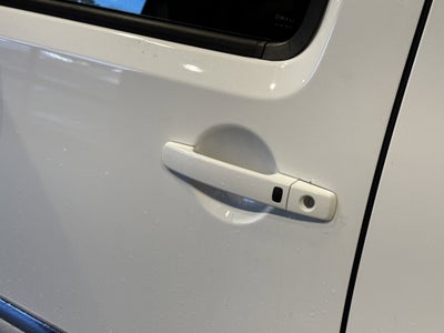 2012 Nissan Pathfinder Silver Edition