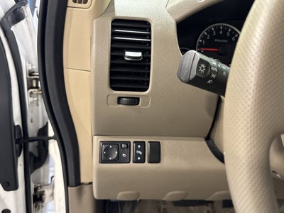 2012 Nissan Pathfinder Silver Edition
