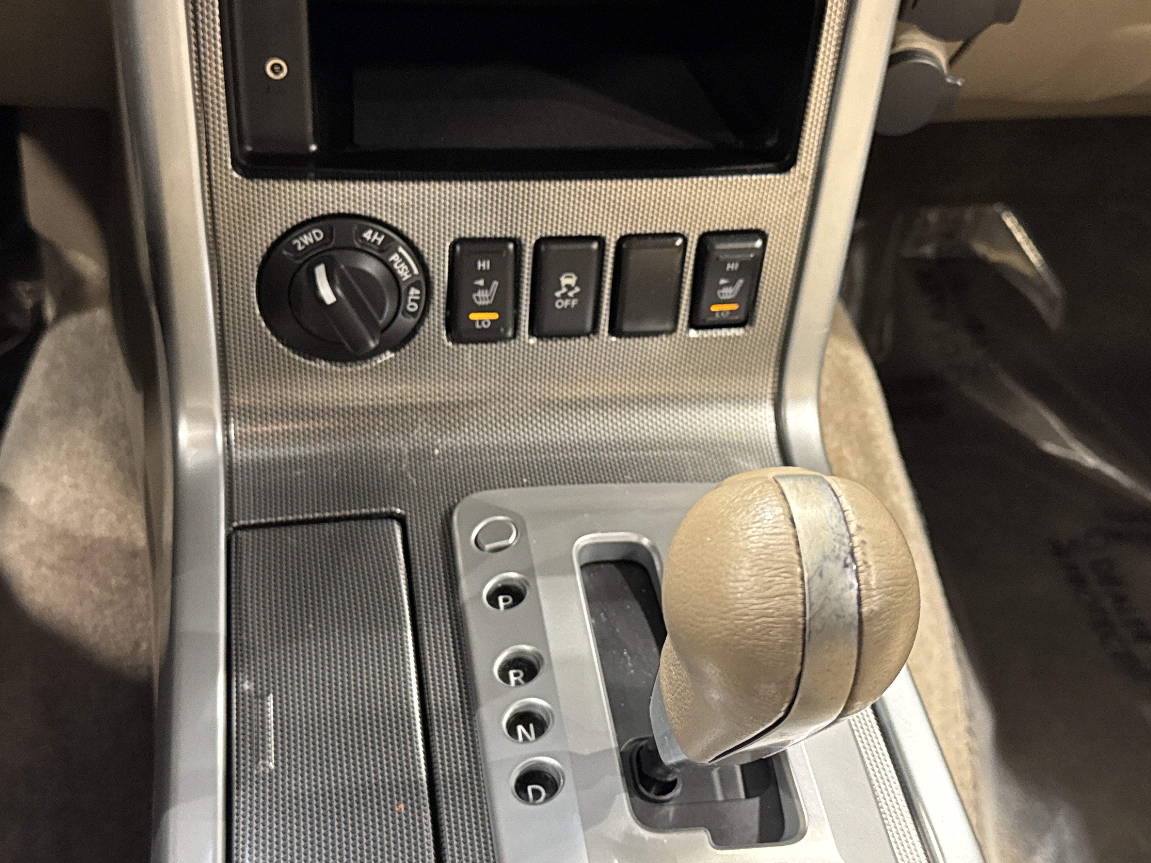 2012 Nissan Pathfinder Silver Edition