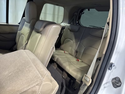2012 Nissan Pathfinder Silver Edition