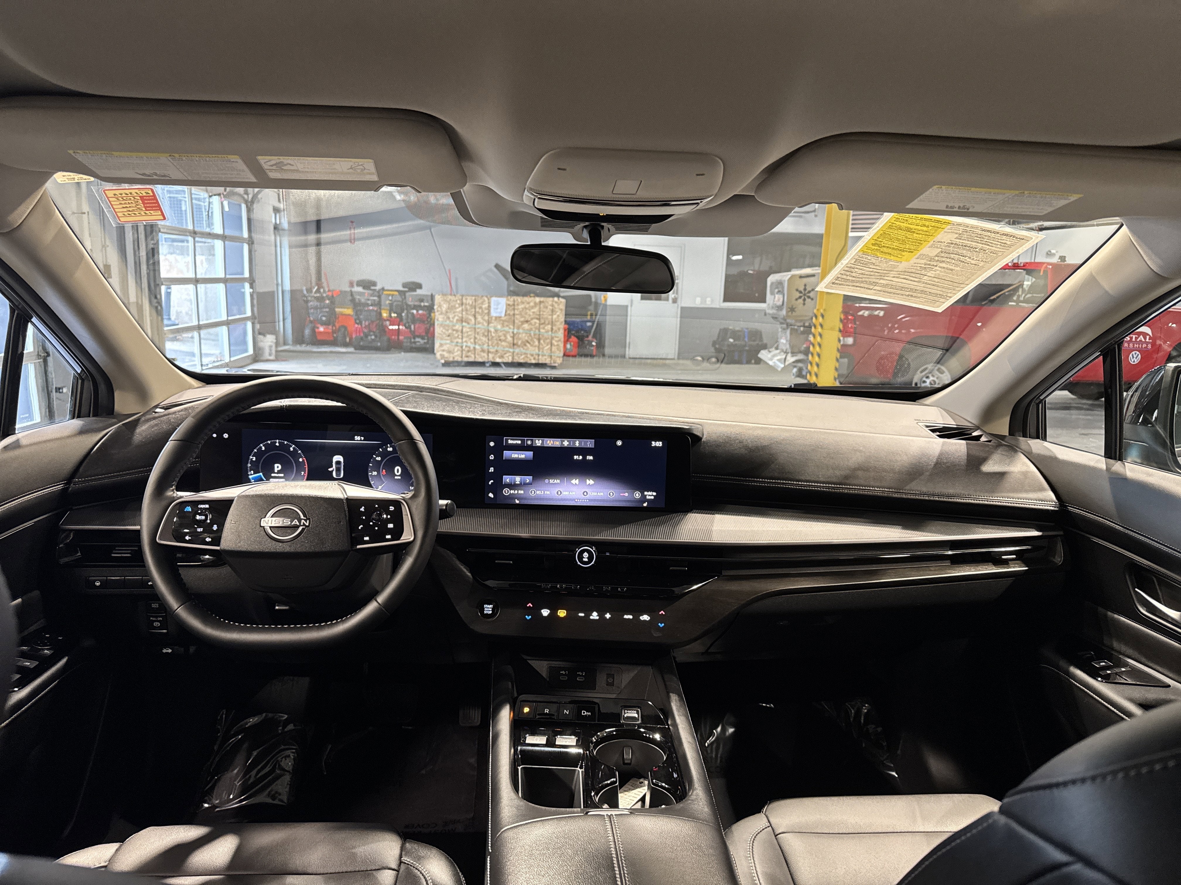 2025 Nissan Murano SV