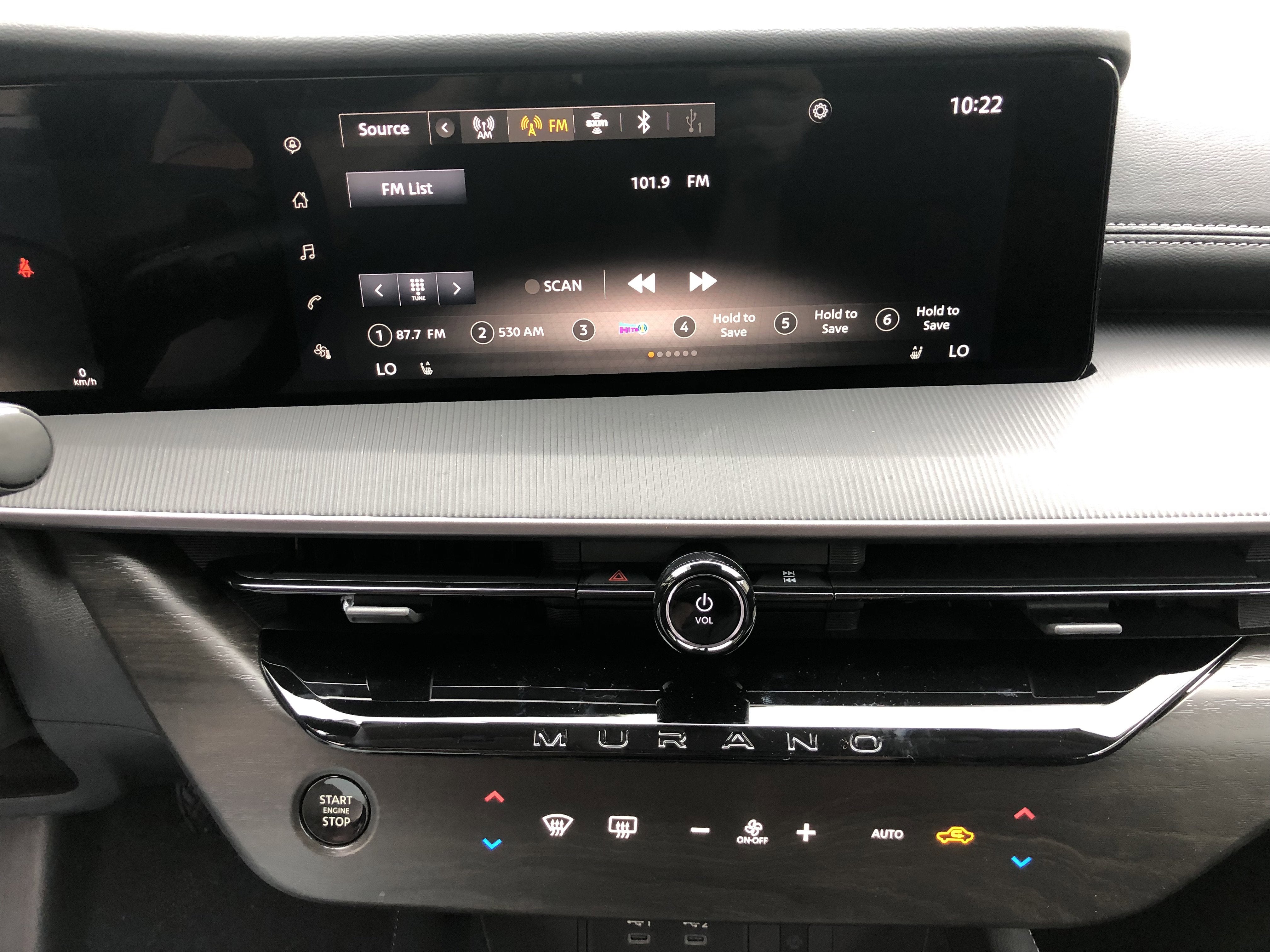 2025 Nissan Murano SV