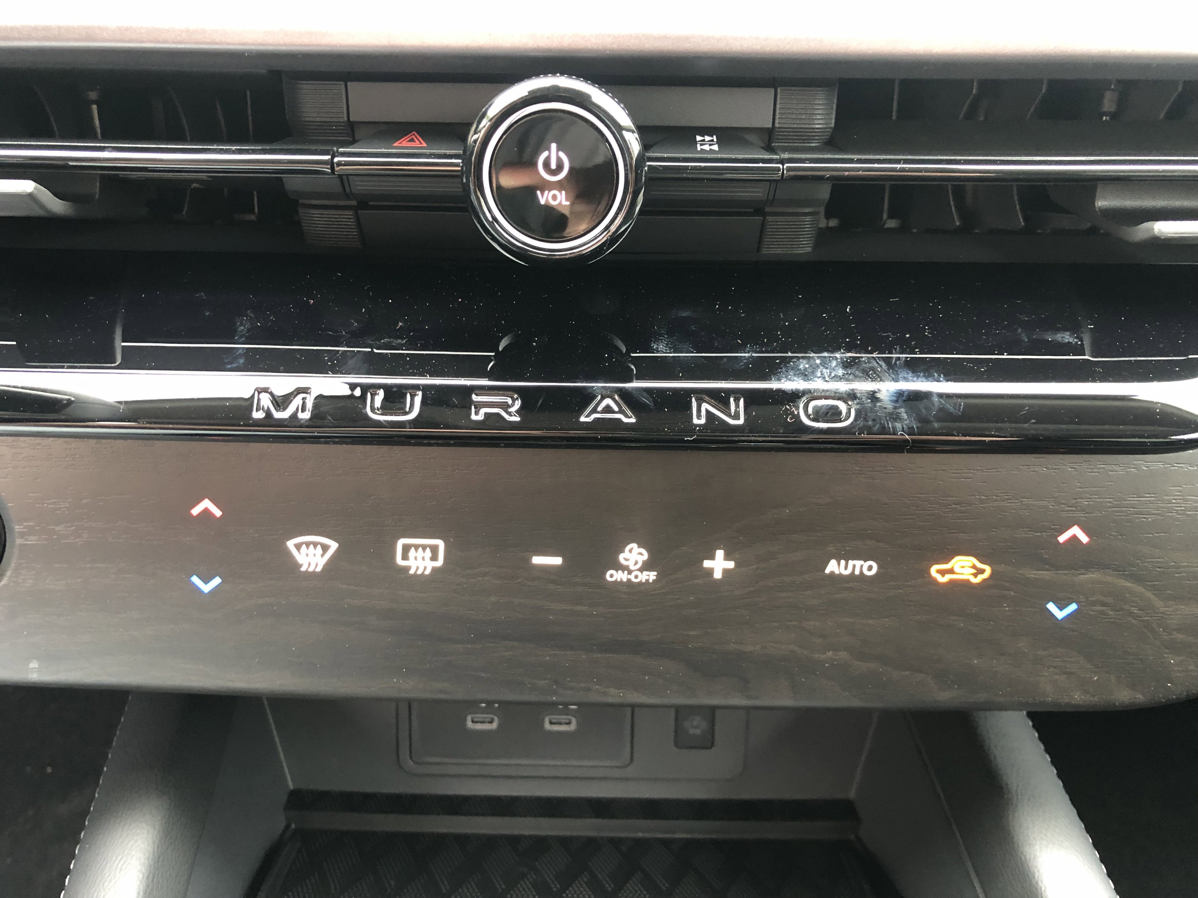 2025 Nissan Murano SV