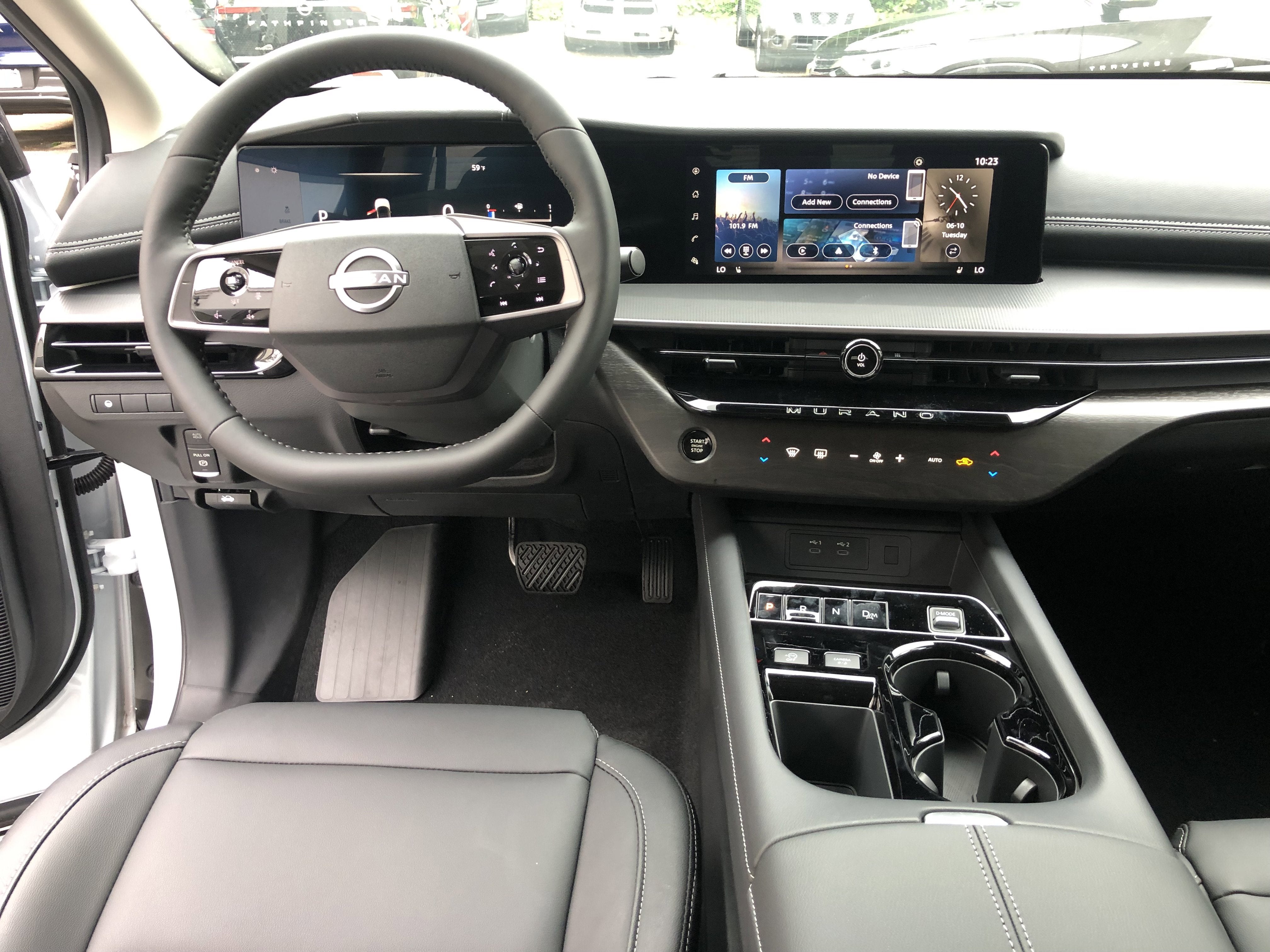 2025 Nissan Murano SV