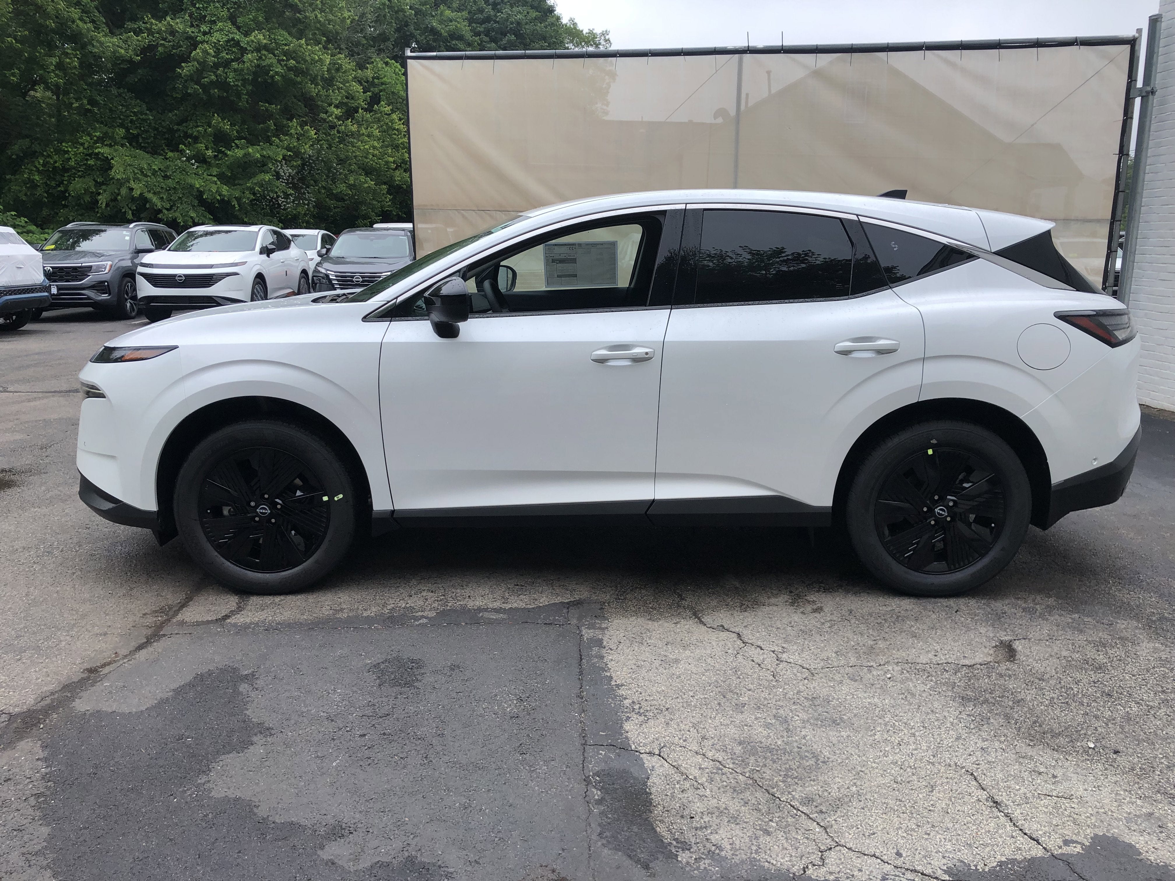 2025 Nissan Murano SV