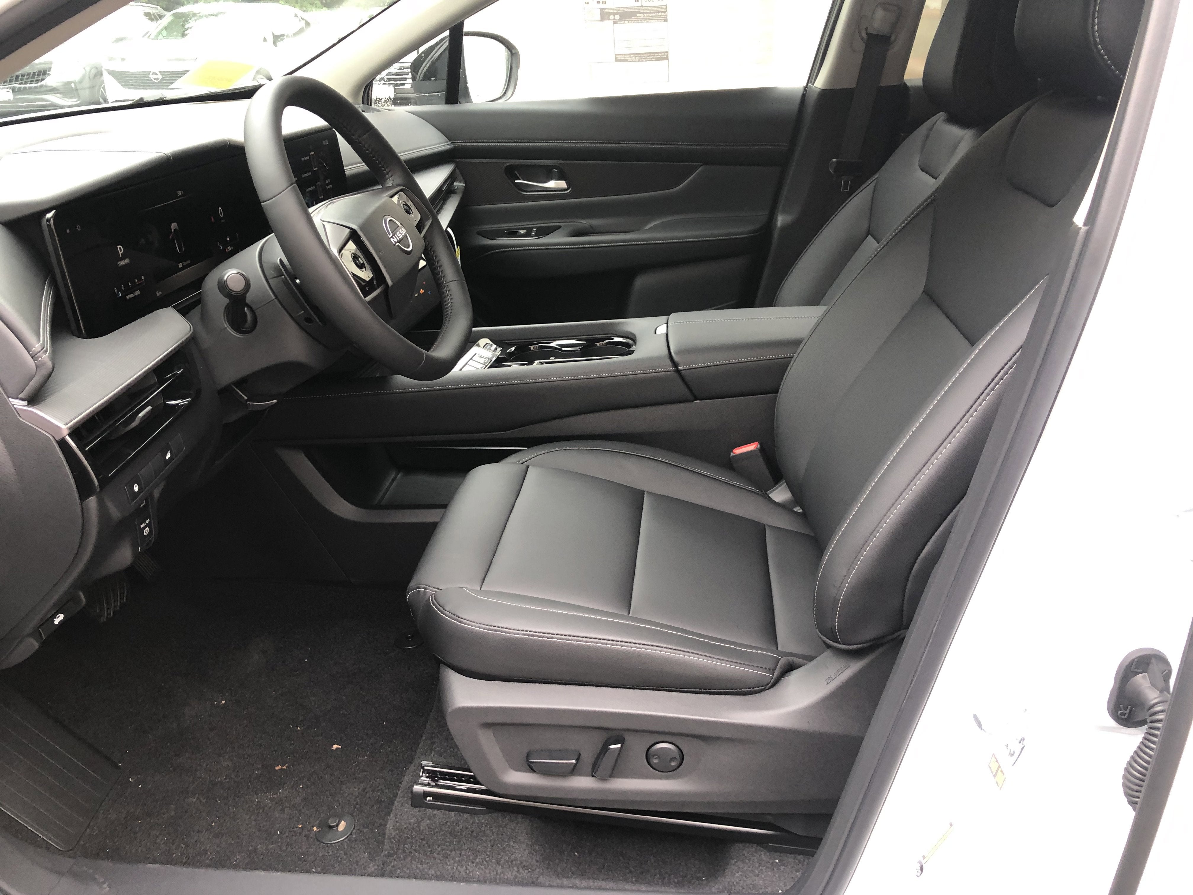 2025 Nissan Murano SV