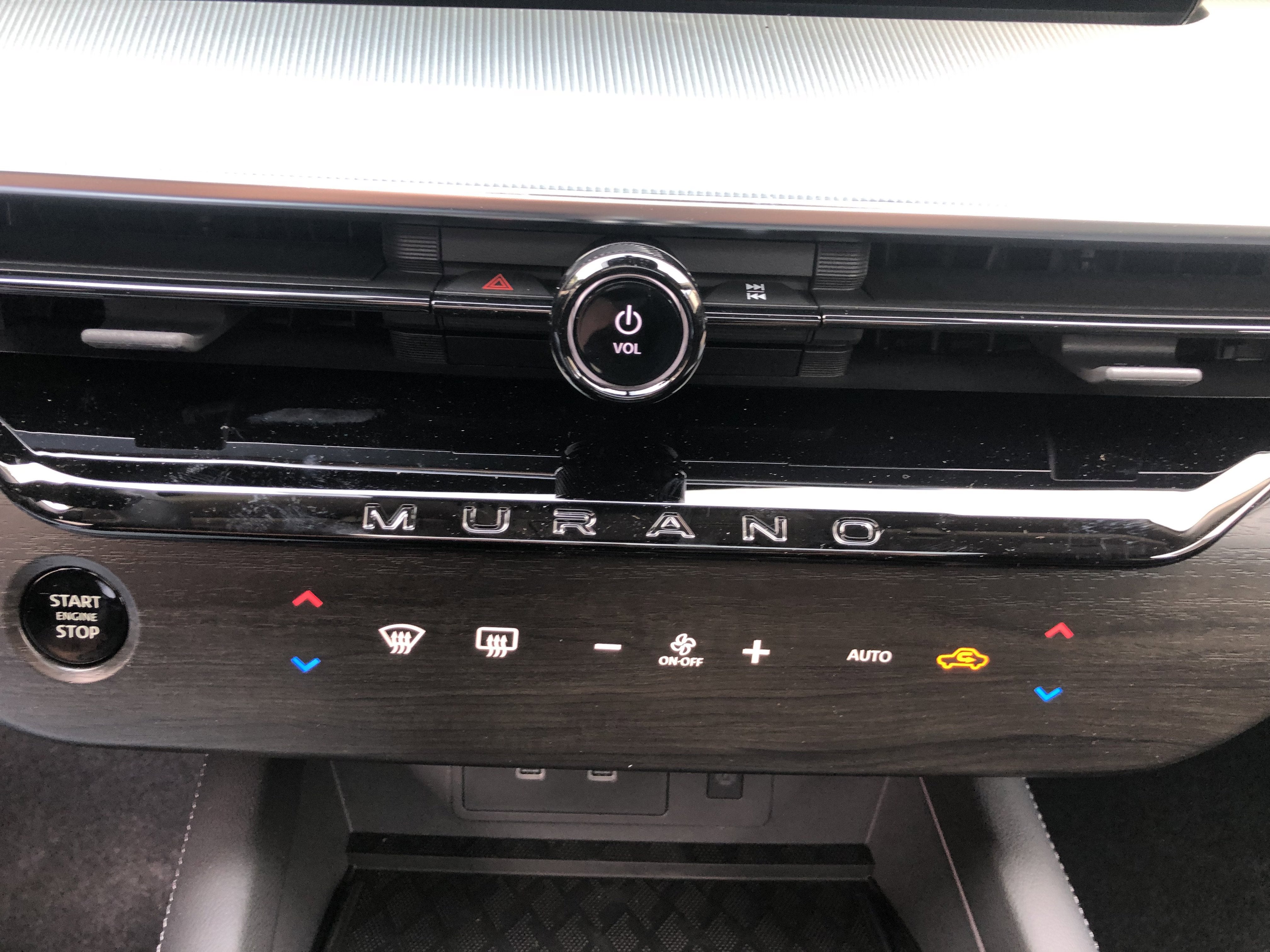 2025 Nissan Murano SL