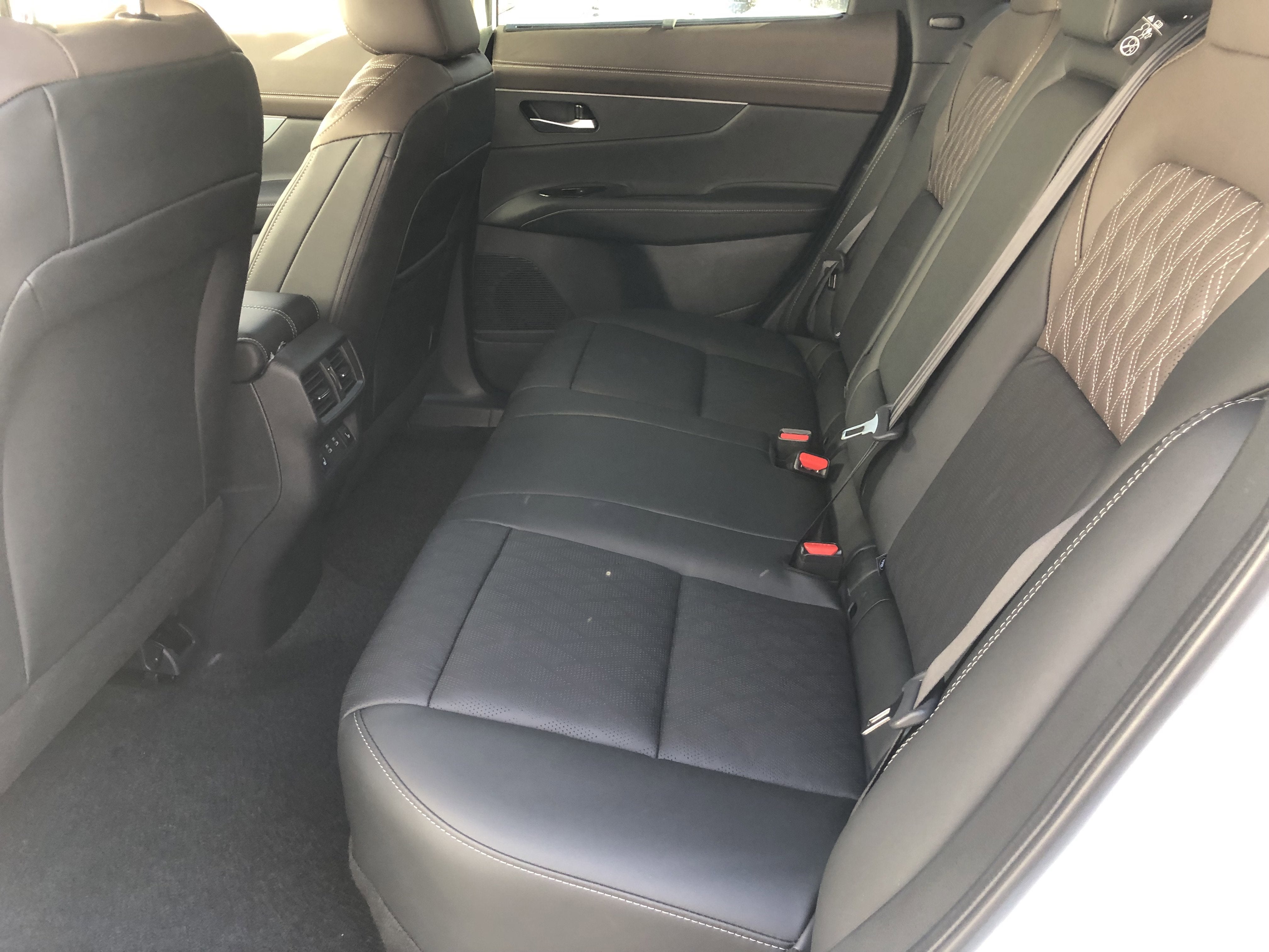 2026 Nissan MURANO Base