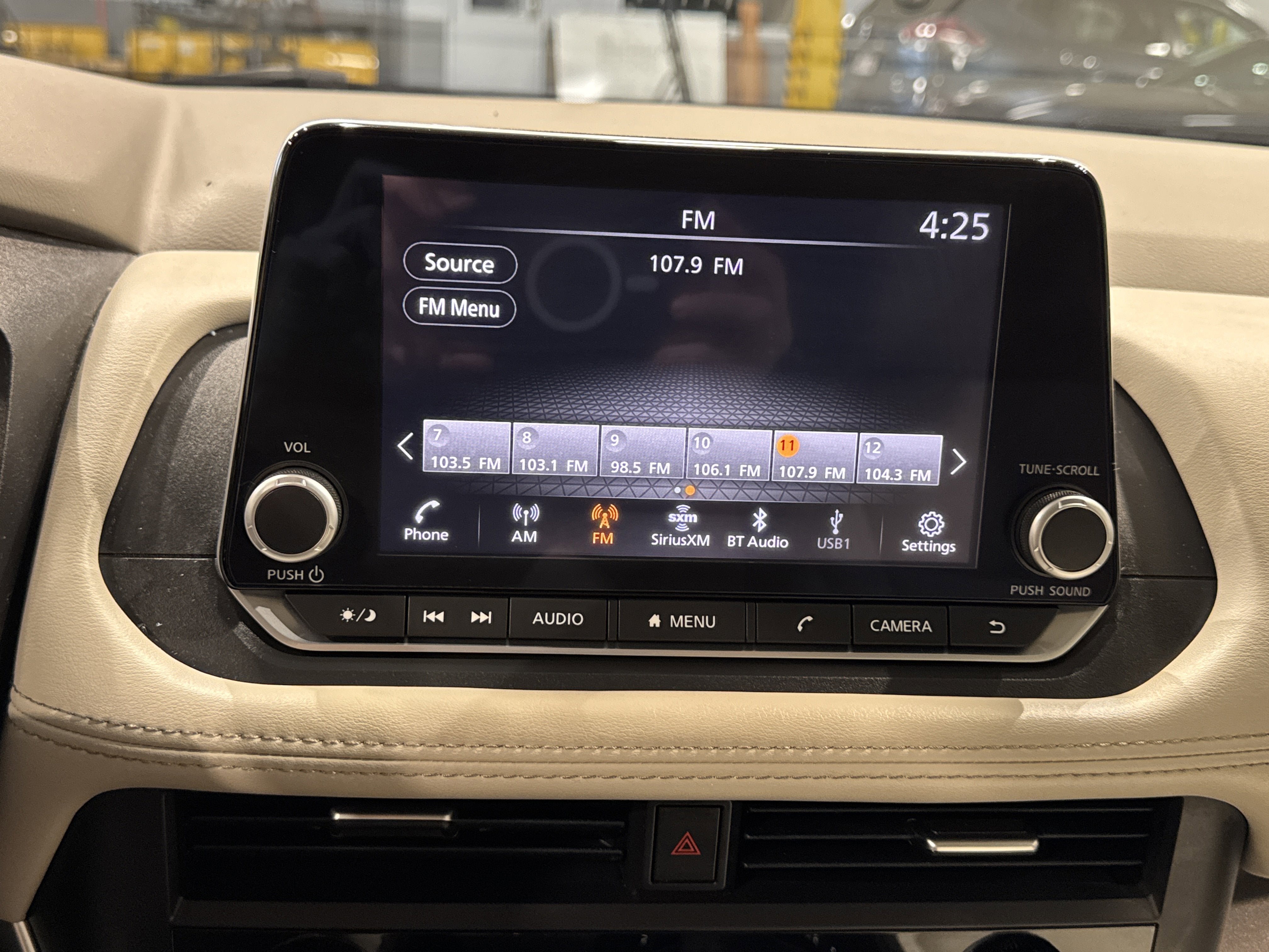 2023 Nissan Rogue SV W/Premium Package
