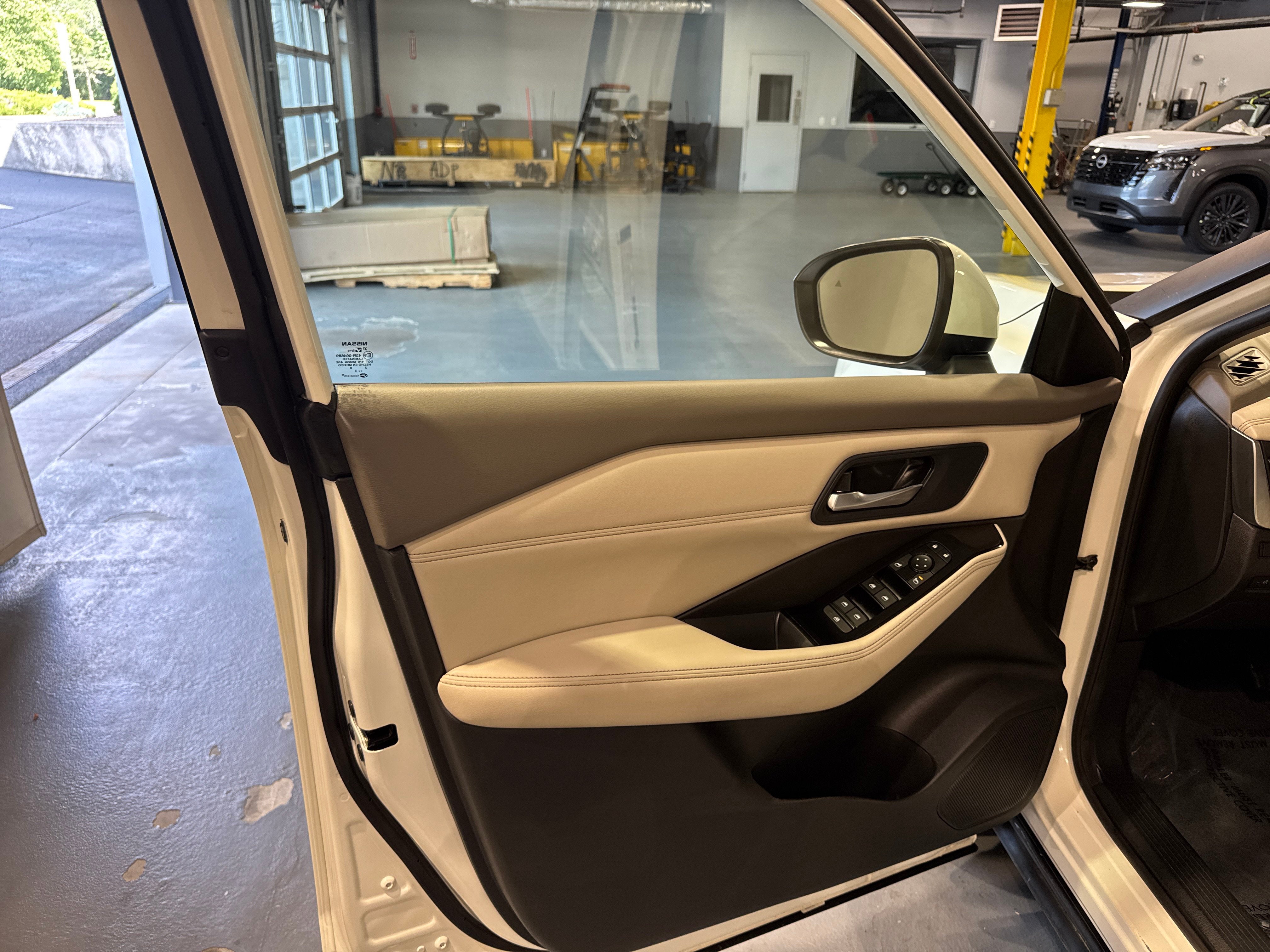 2023 Nissan Rogue SV W/Premium Package